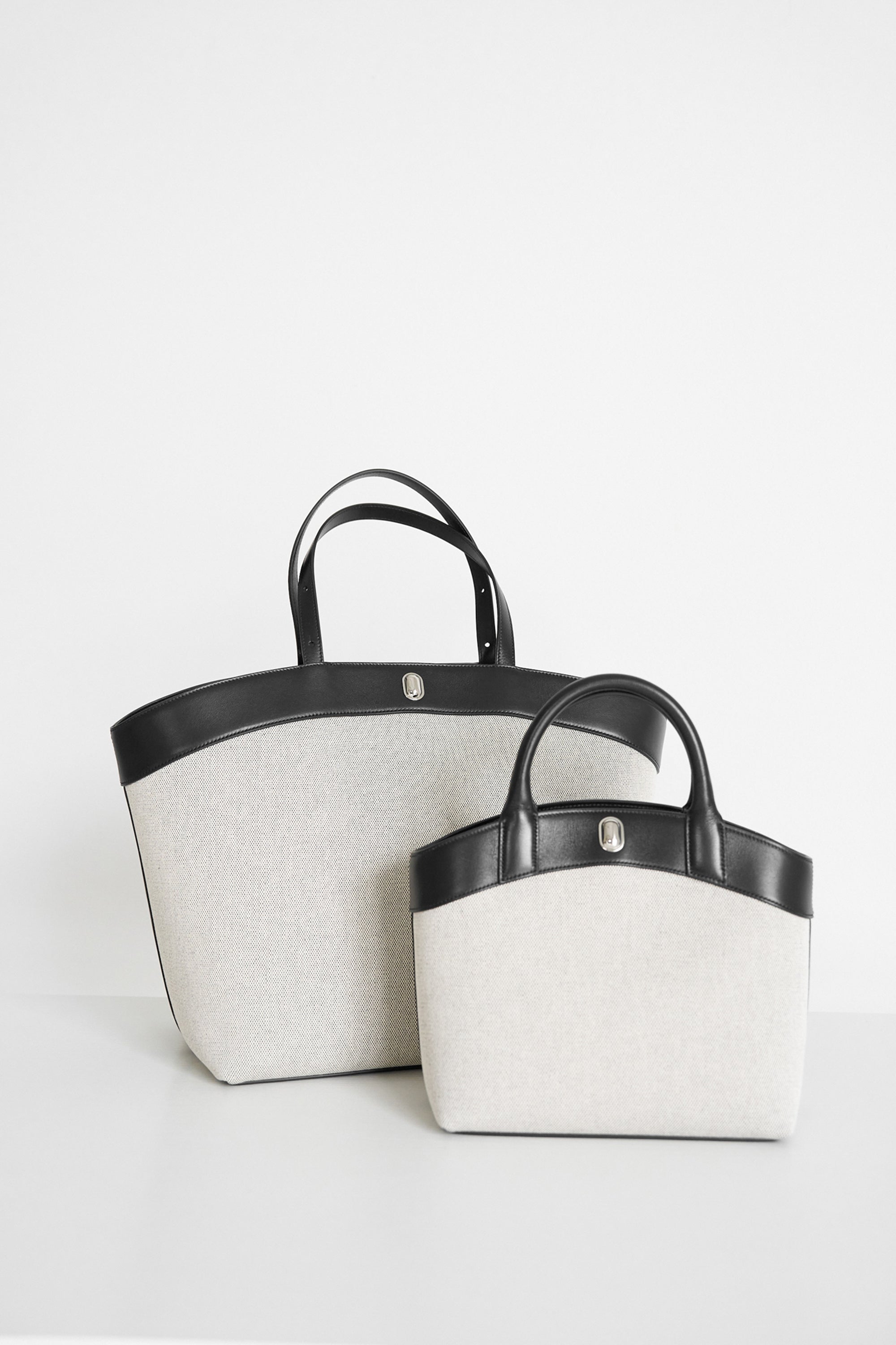 SAVETTE - Large Tondo Tote, Black Canvas