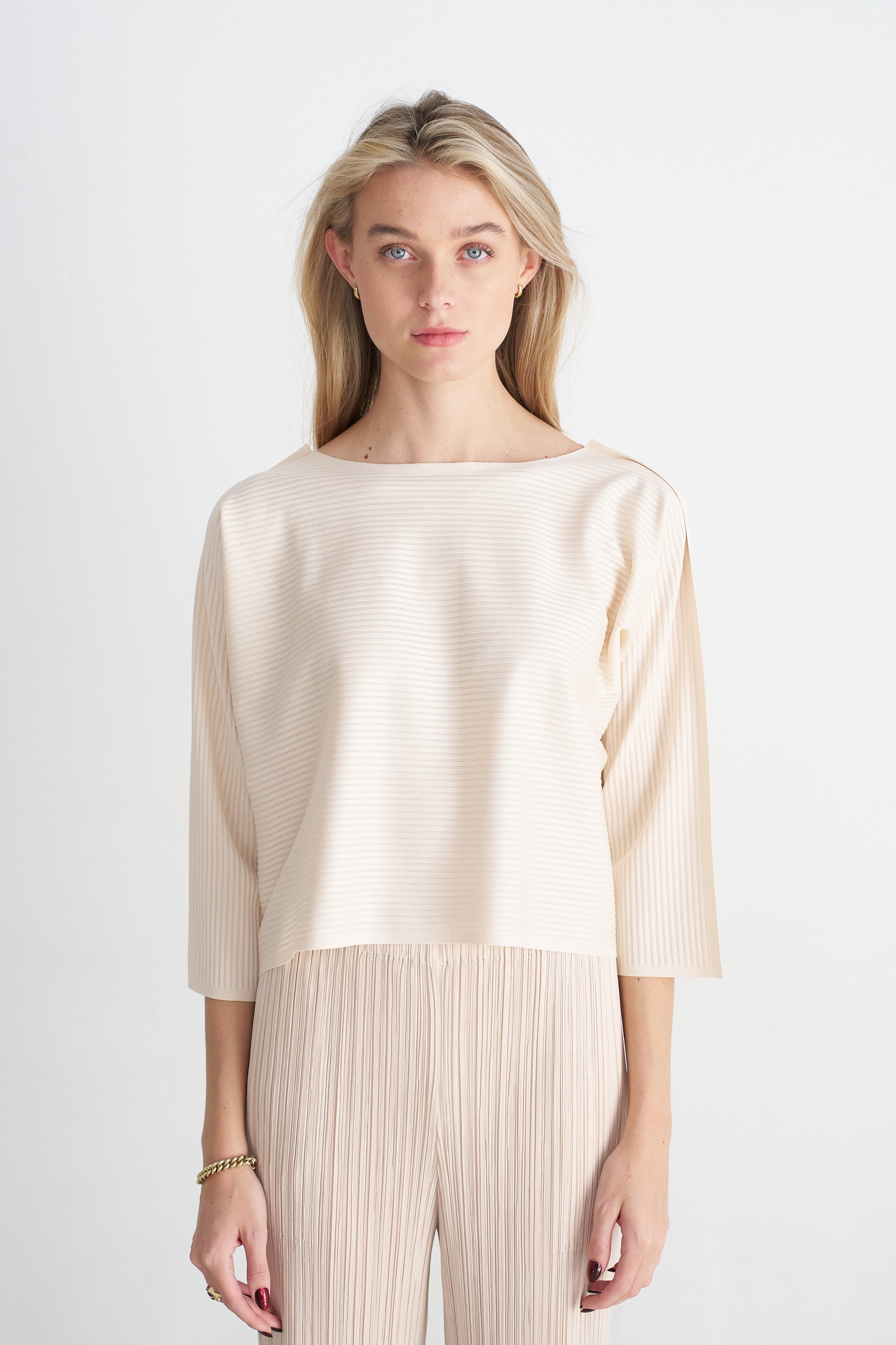 Pleats Please Issey MIyake A-Poc Top, Cream – Kick Pleat