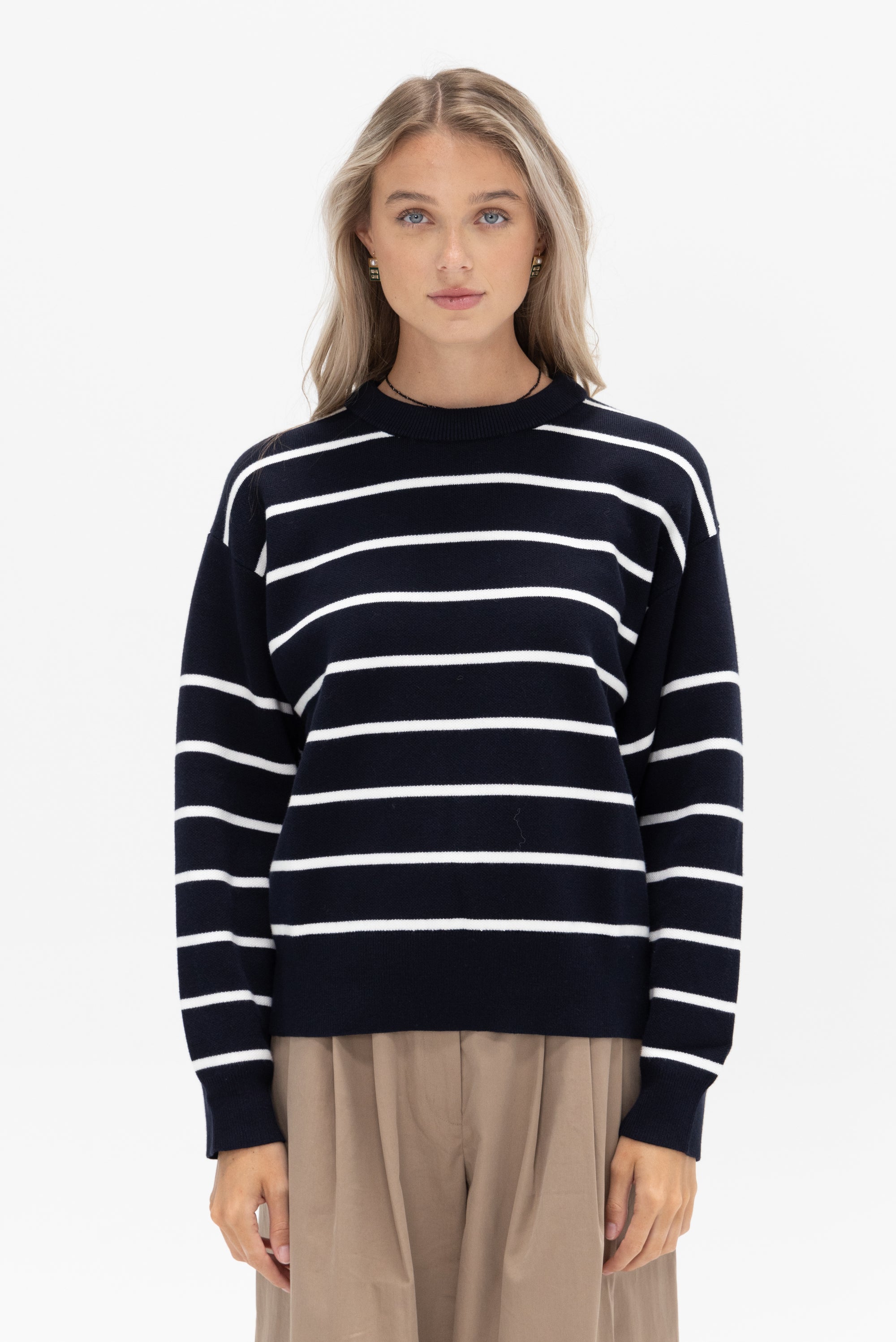 APIECE APART - Sportif Sweatshirt, Navy & Cream