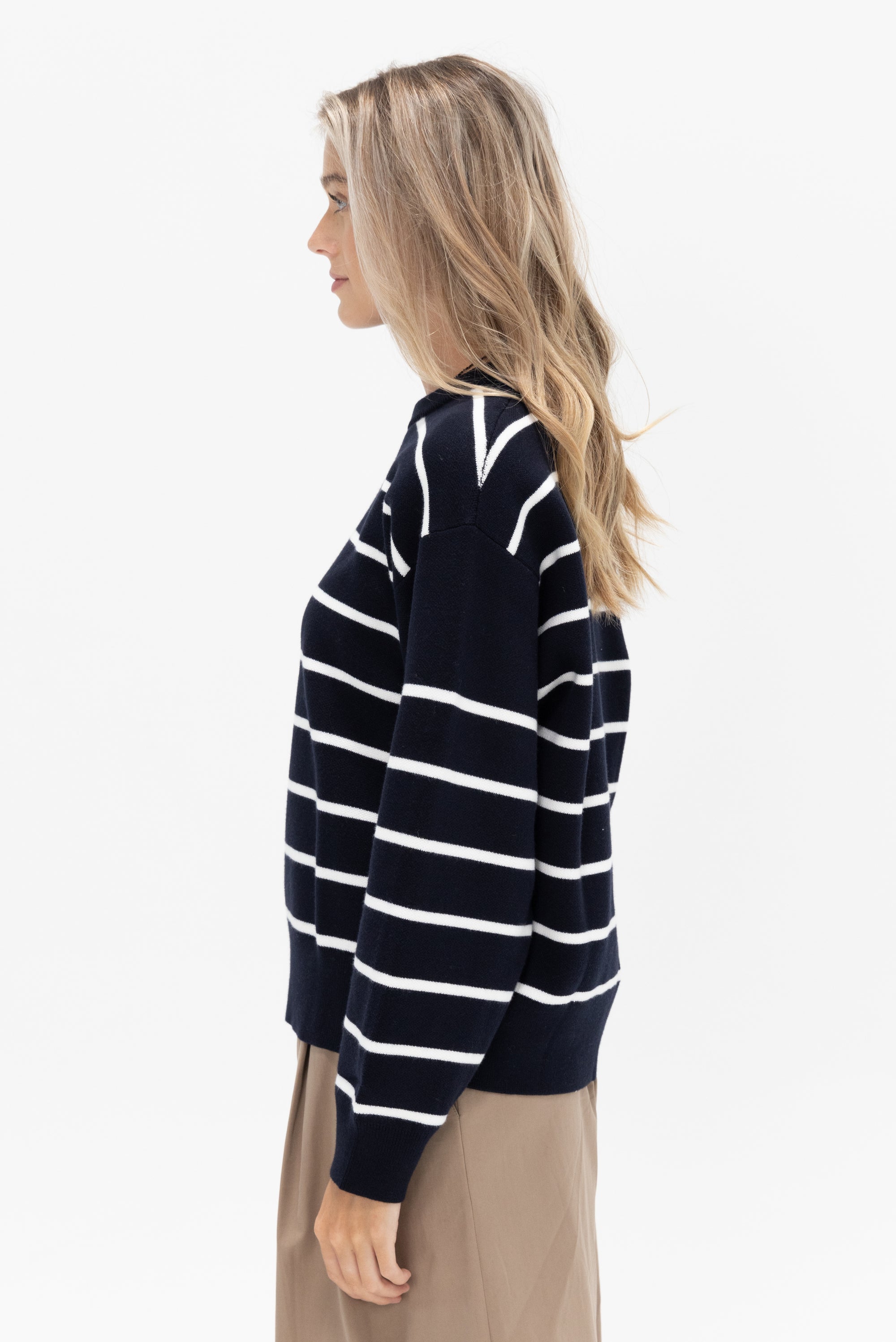 APIECE APART - Sportif Sweatshirt, Navy & Cream