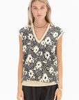 PLAN C - V-Neck Knit, Black and White