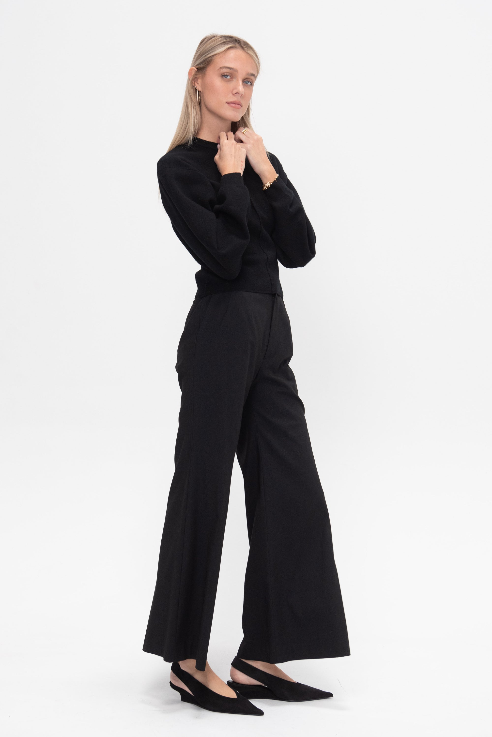 Aada Flare Pants, Black