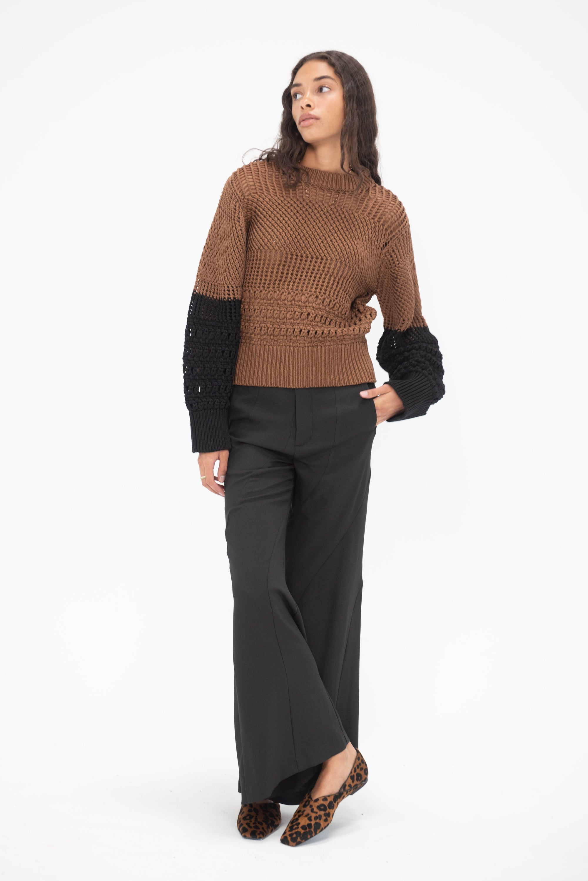 AKIRANAKA - Celia Knit, Black & Brown