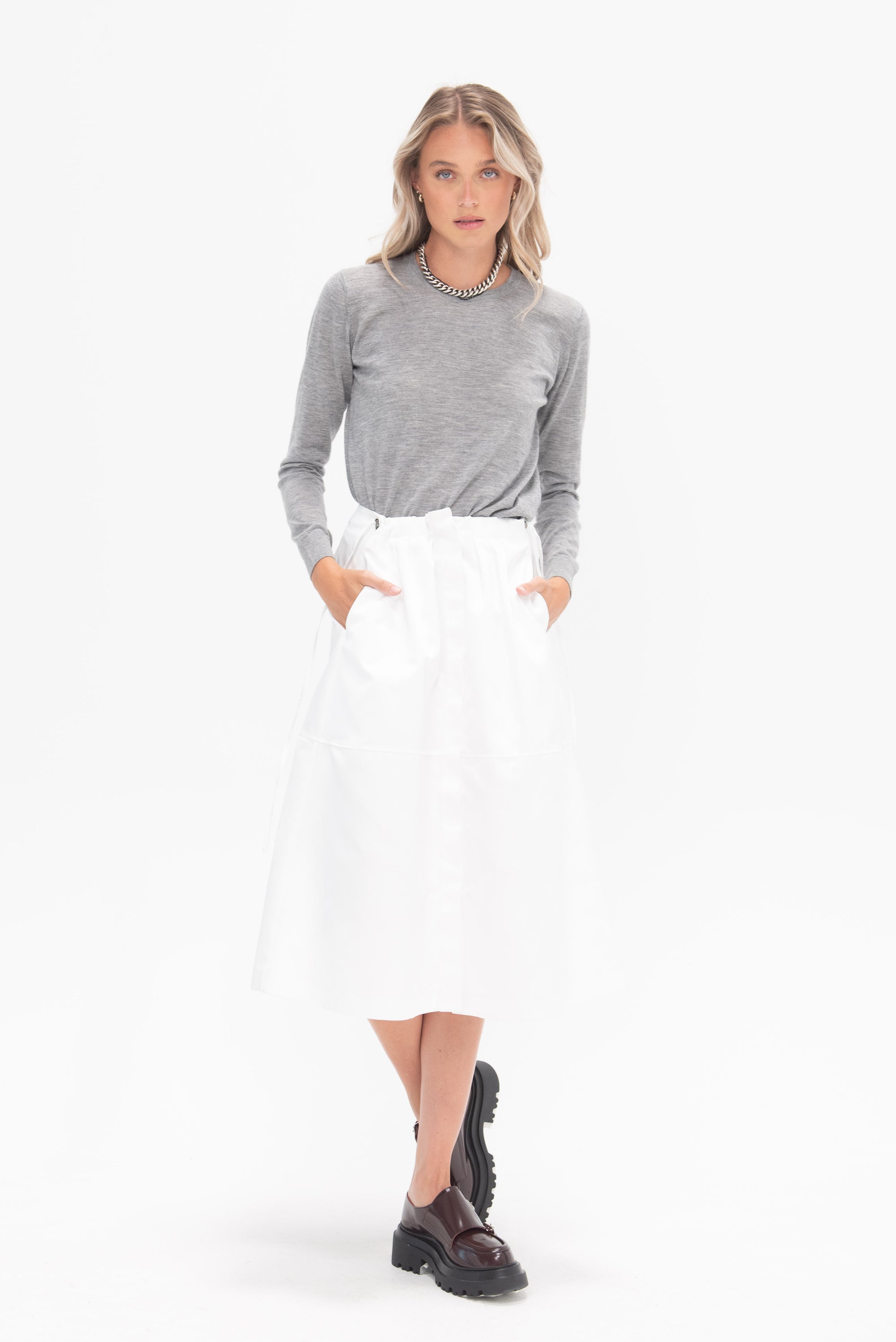 ALLUDE - Round Neck Sweater, Heather Melange