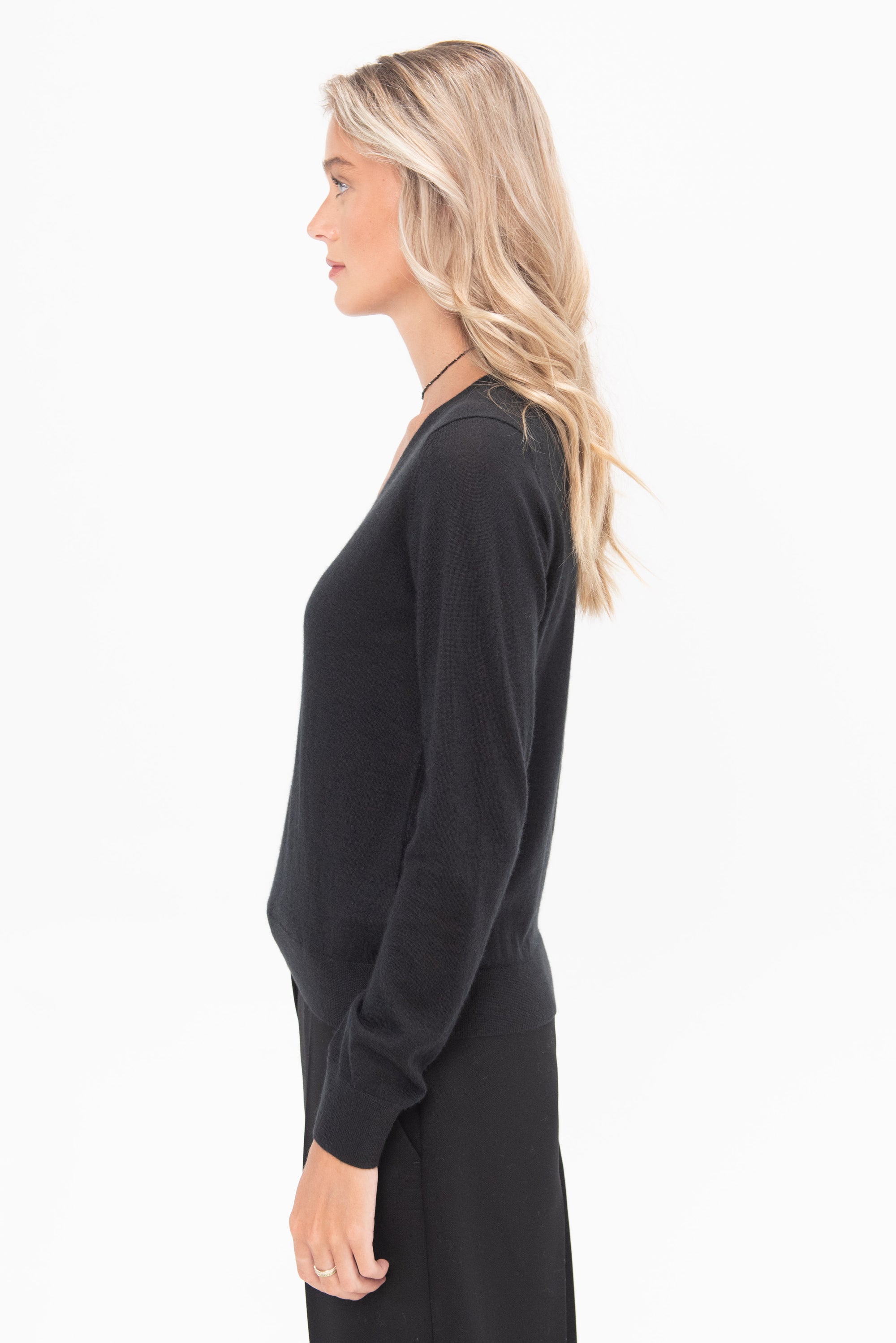 ALLUDE - V-Neck Sweater, Noir