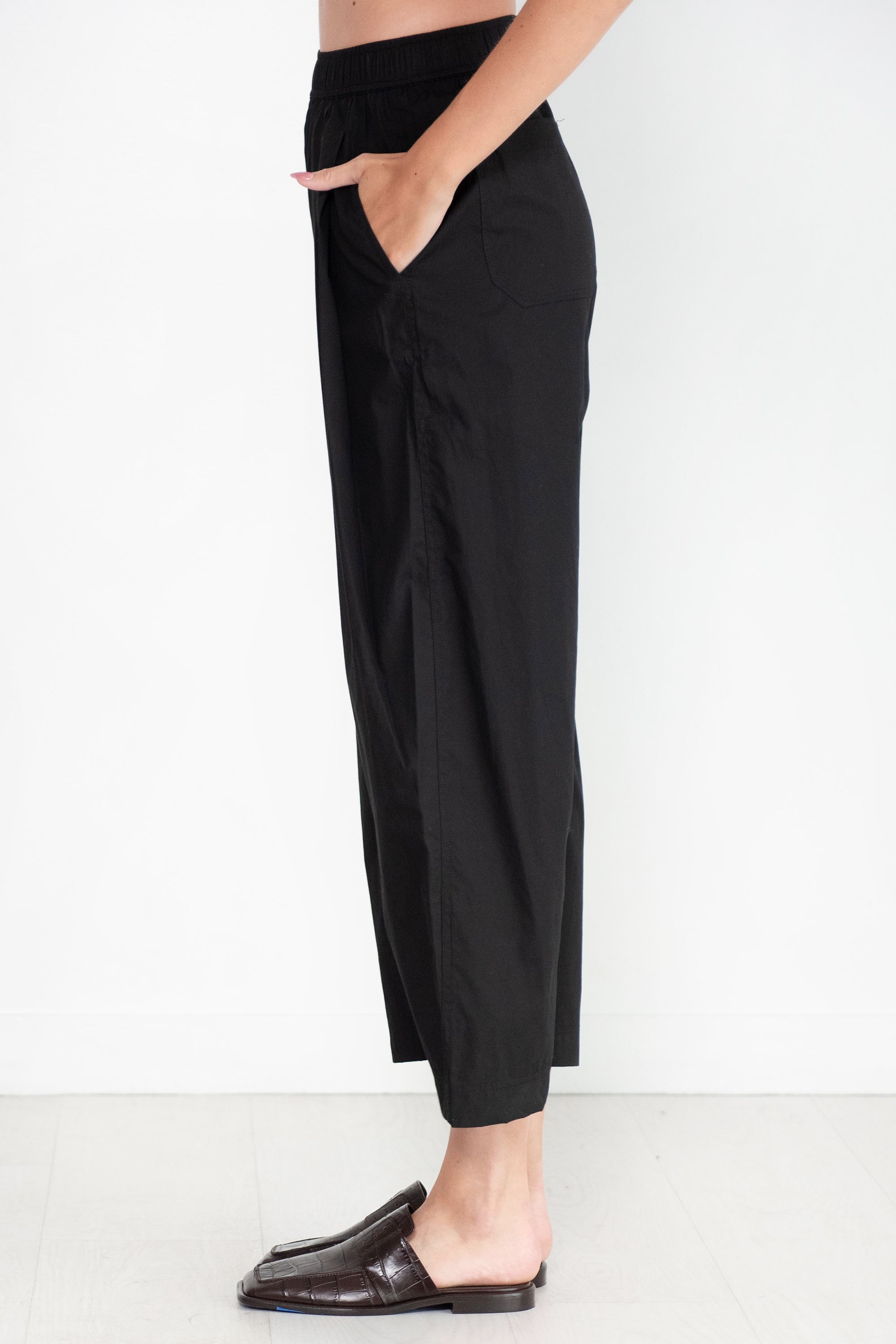 Apiece Apart Spa Pleat Pant, Black – Kick Pleat