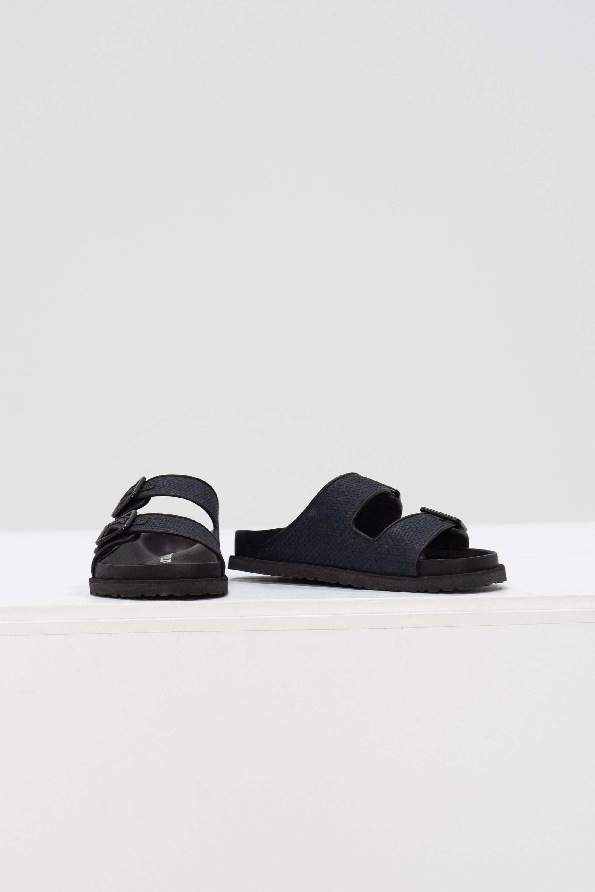 BIRKENSTOCK 1774 - Arizona Raffia Luxe, Black