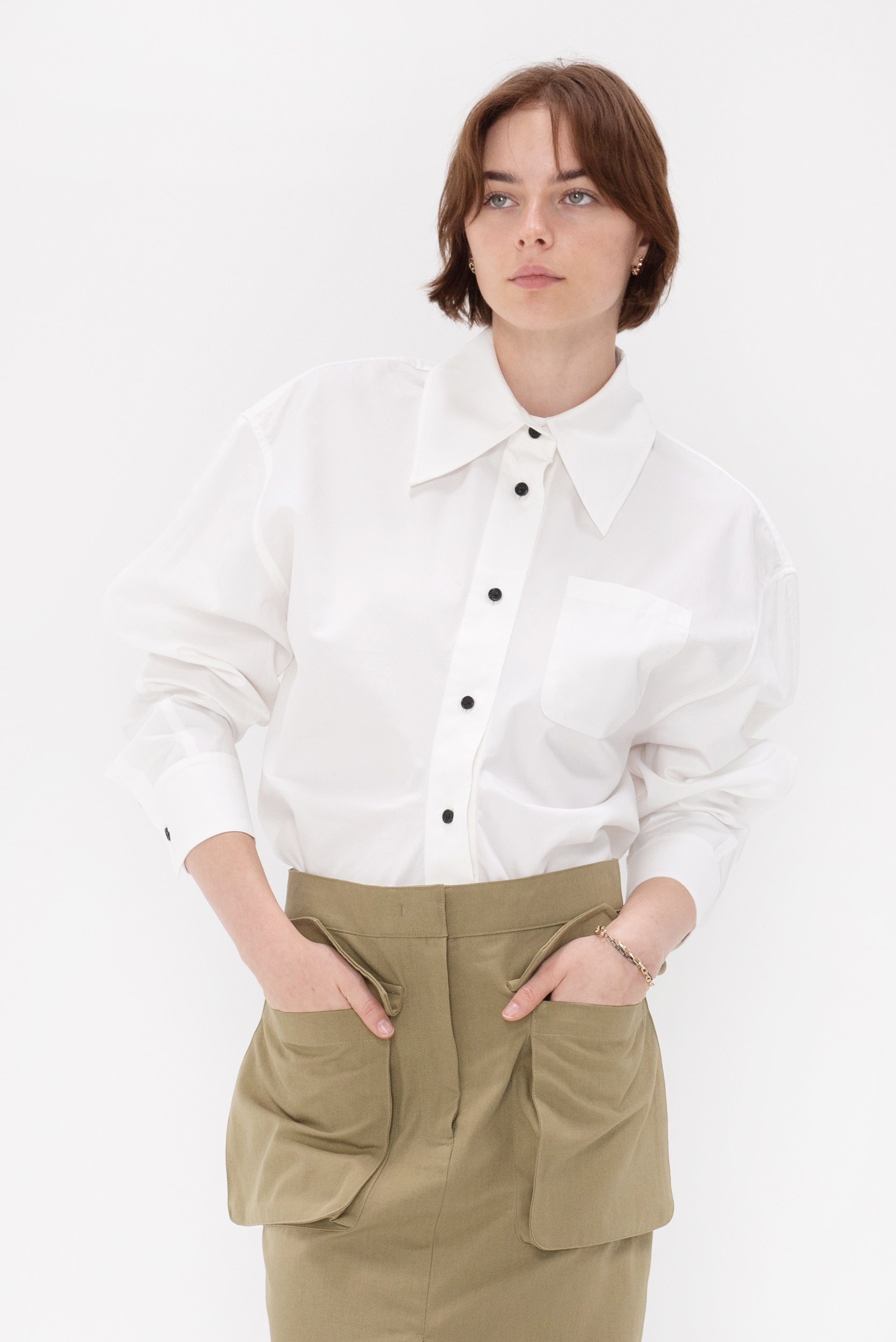 CO - Button Down Banana Shirt in Cotton, Optic White