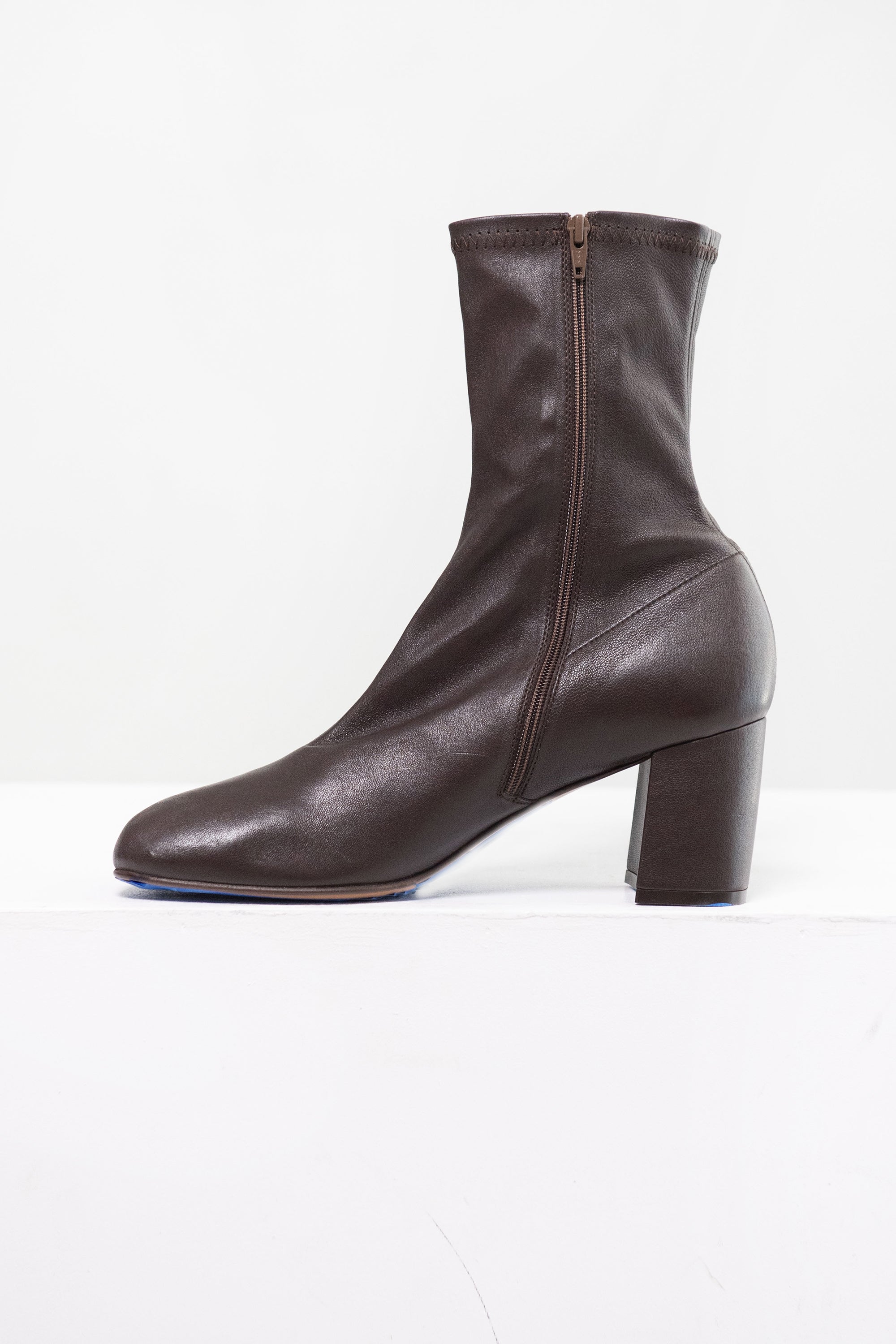 HEELED LEATHER BOOTS, DARK BROWN