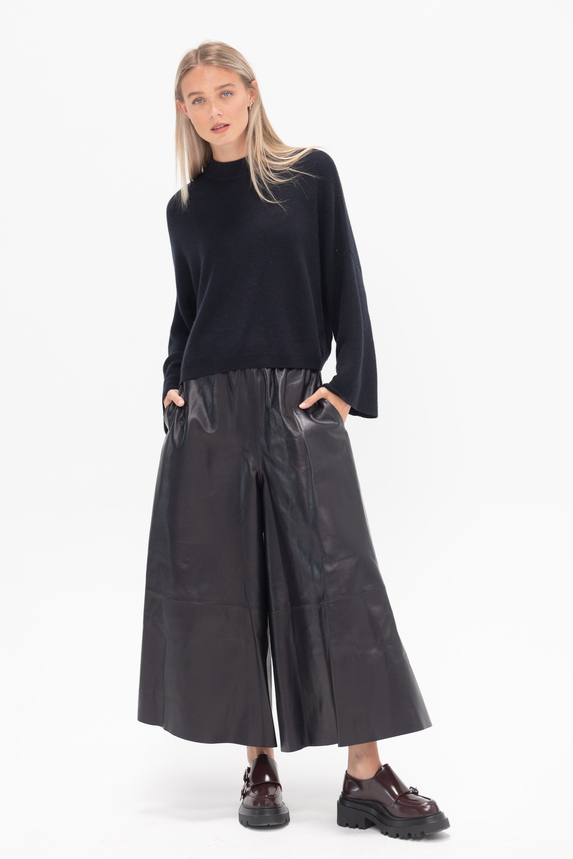 DUSAN - Gaucho Pants, Midnight