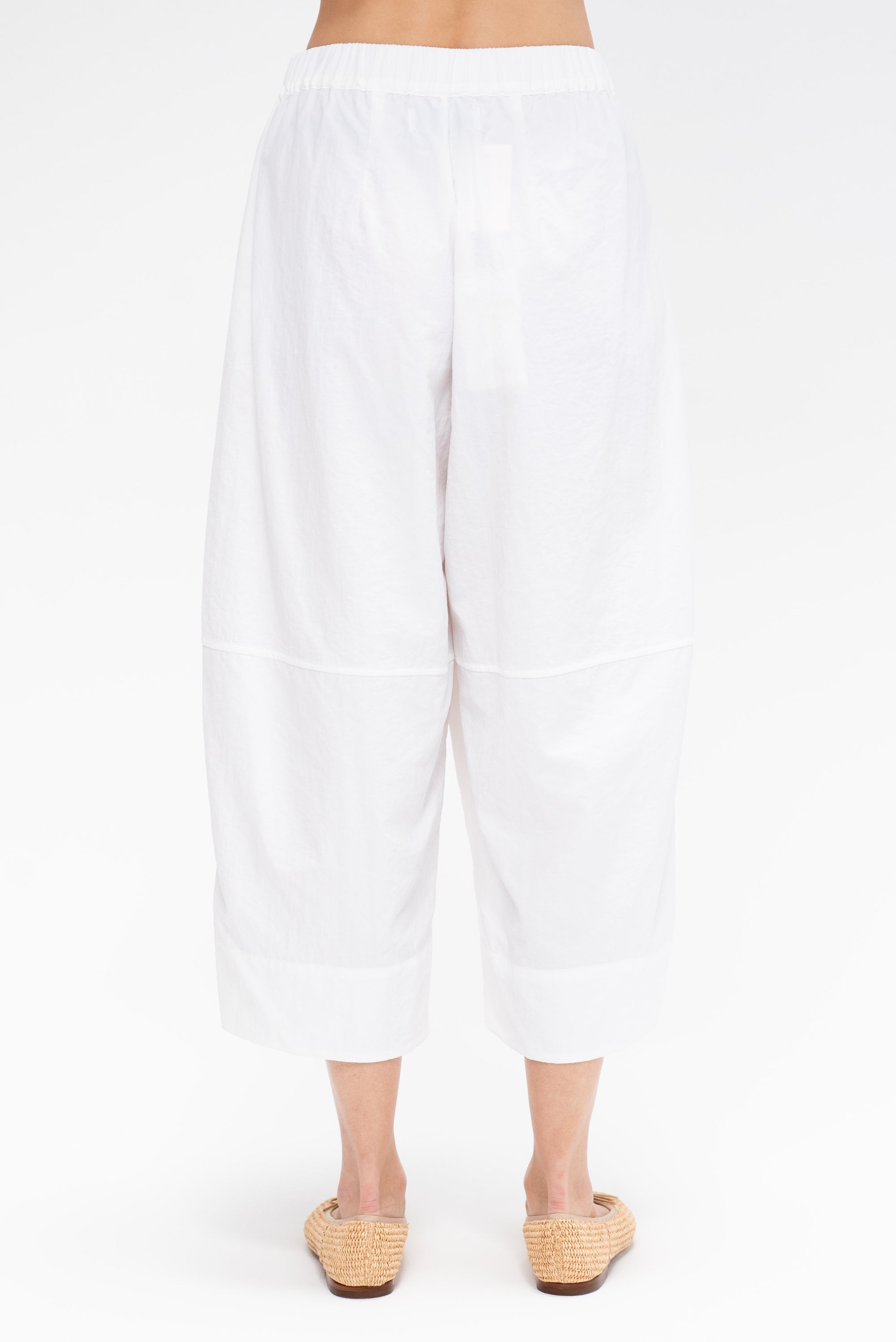 Botan Pant, Chalk