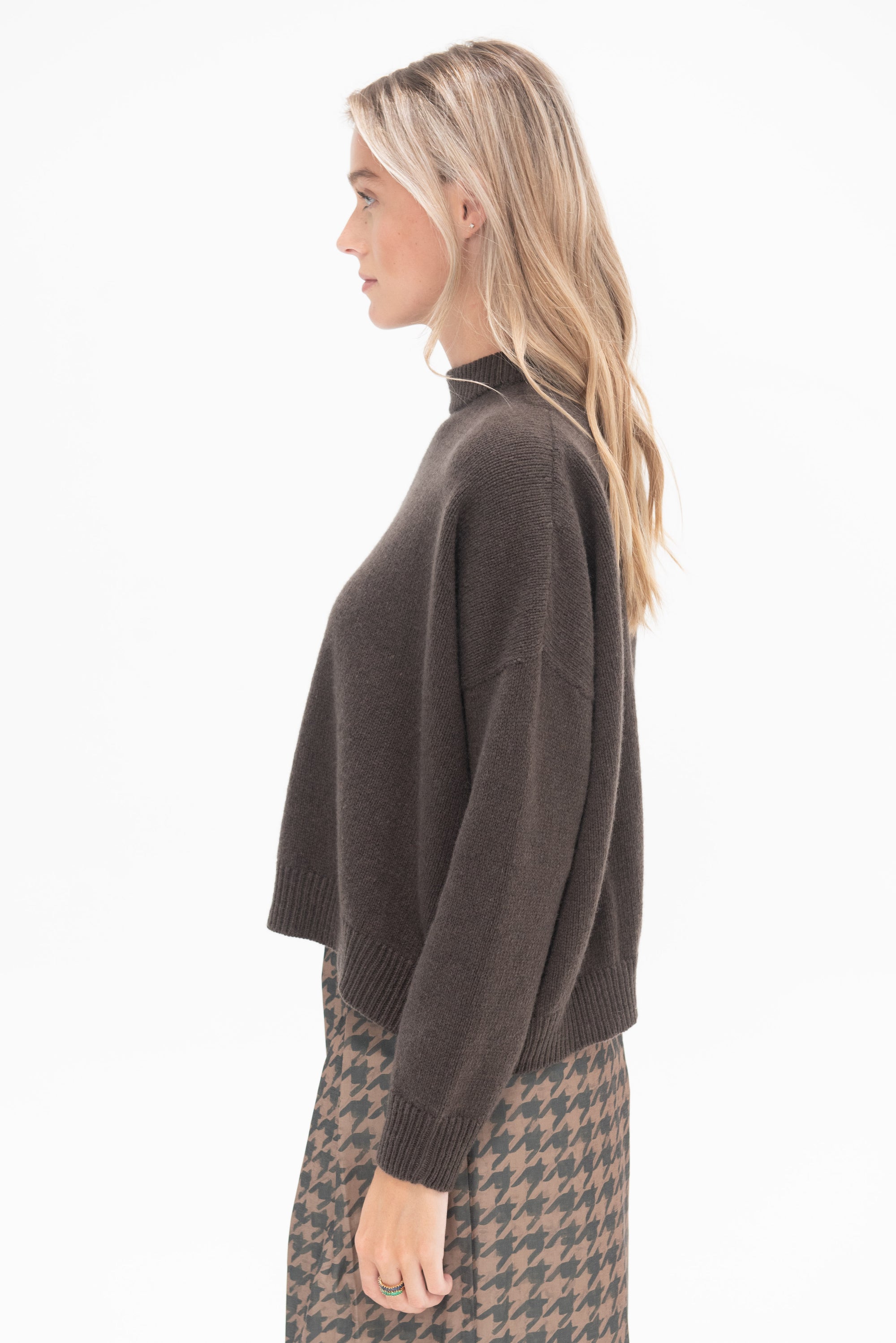 HACHE - Cameron Sweater, Military Brown