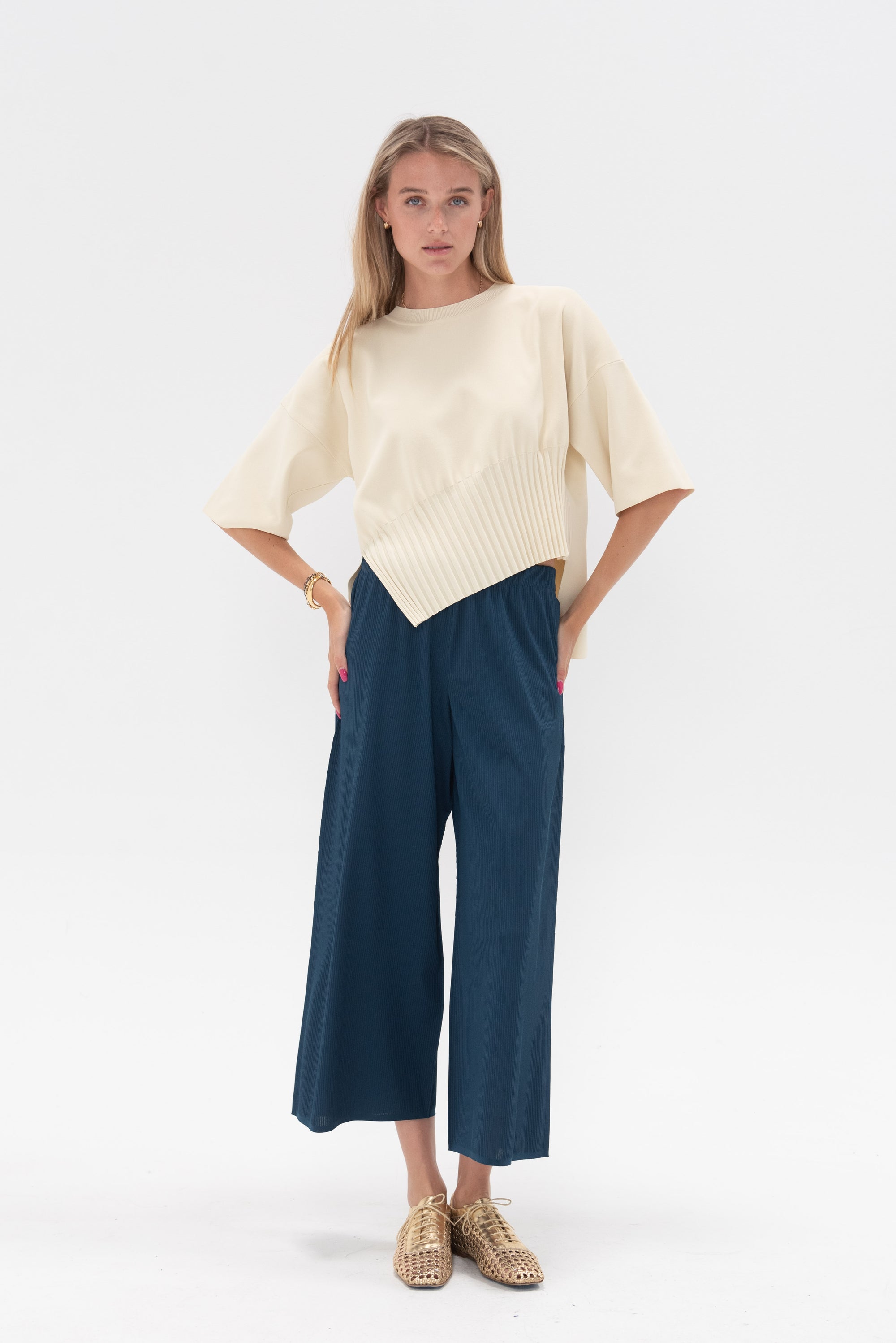 Issey Miyake - Lithe Knit Top, Cream