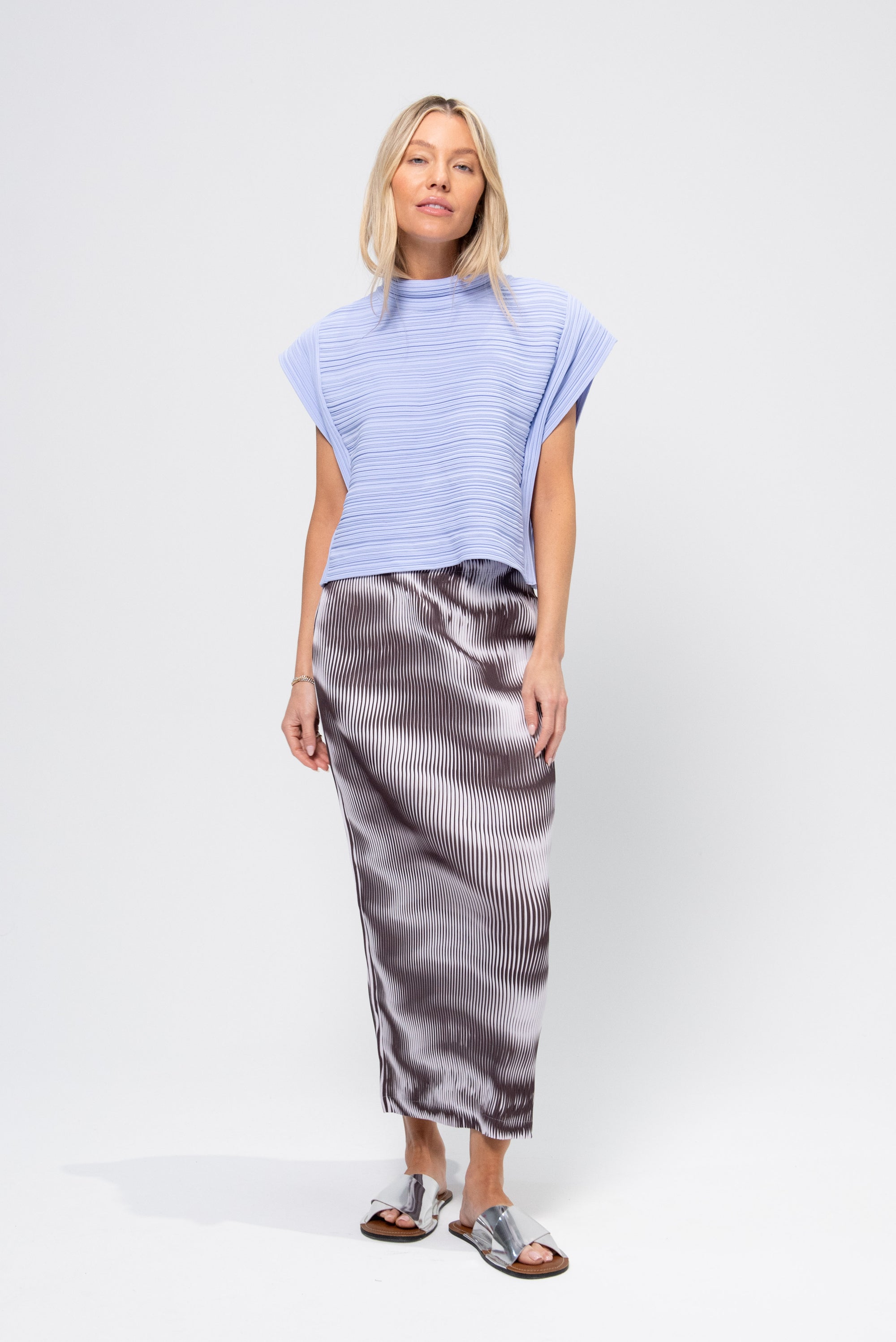 Sway Pleats, Purple Hue