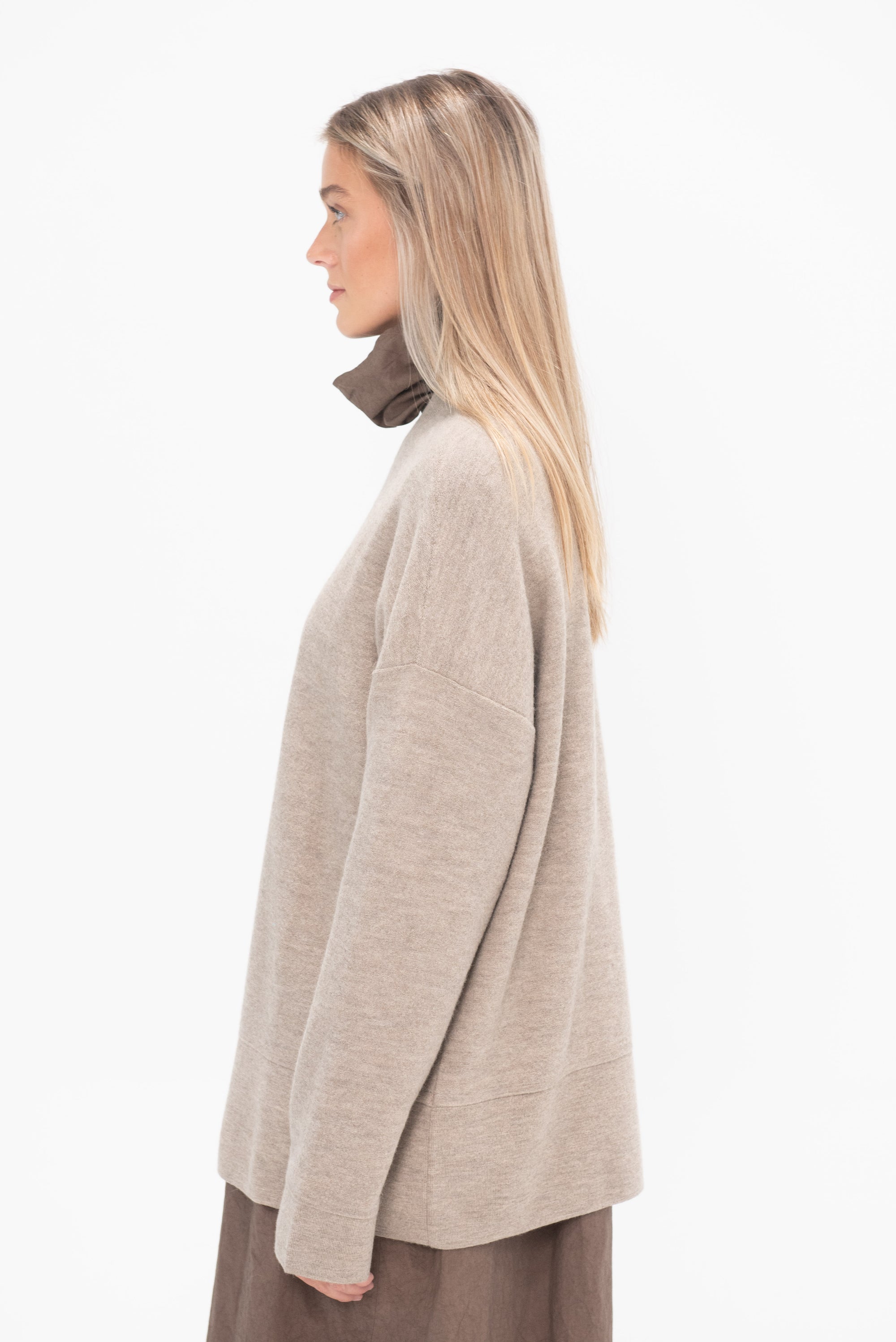 LAUREN MANOOGIAN - Oversized Crewneck, Dust