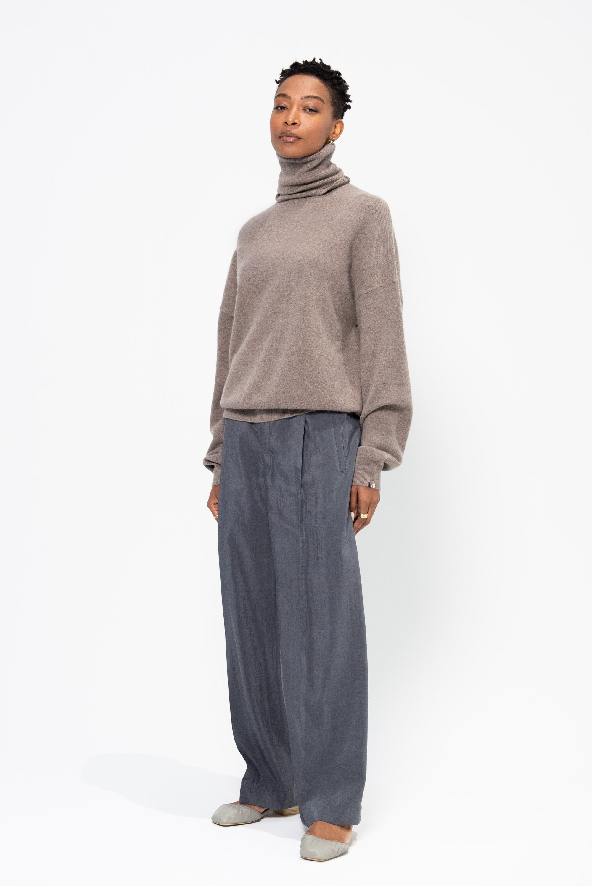 Belted Relaxed Pants, Asphalt