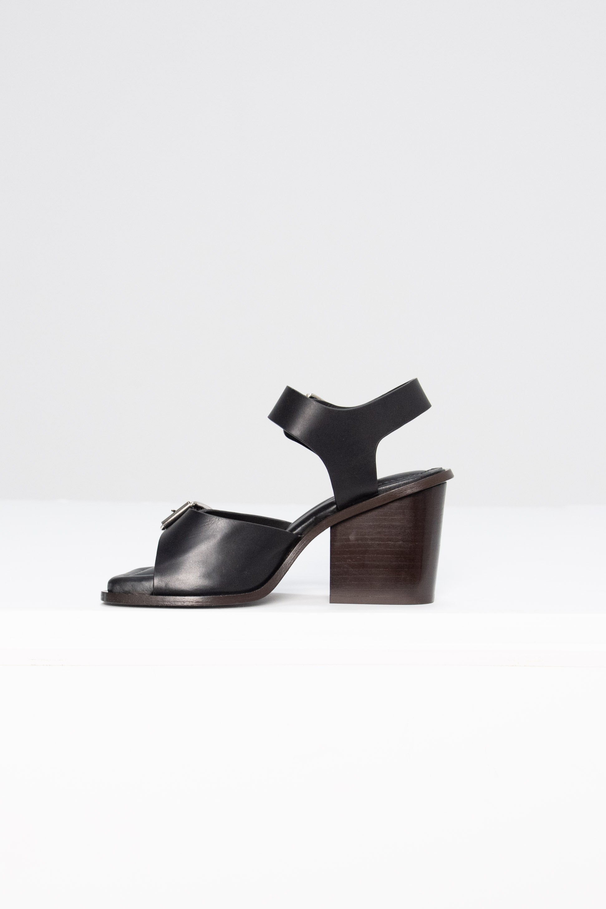 Squared Heeled Sandals, Black