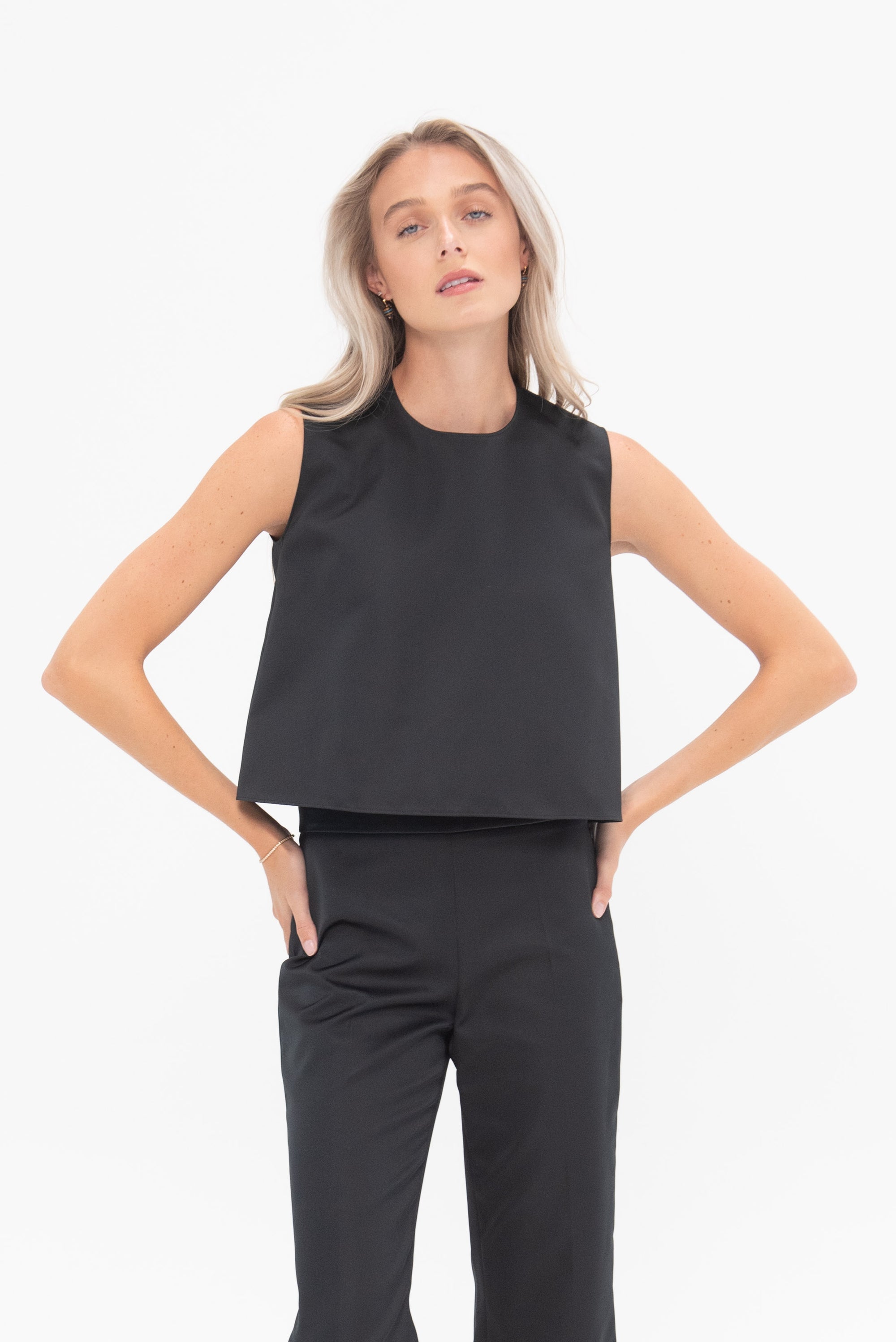 MANTÙ - Shirt, Black