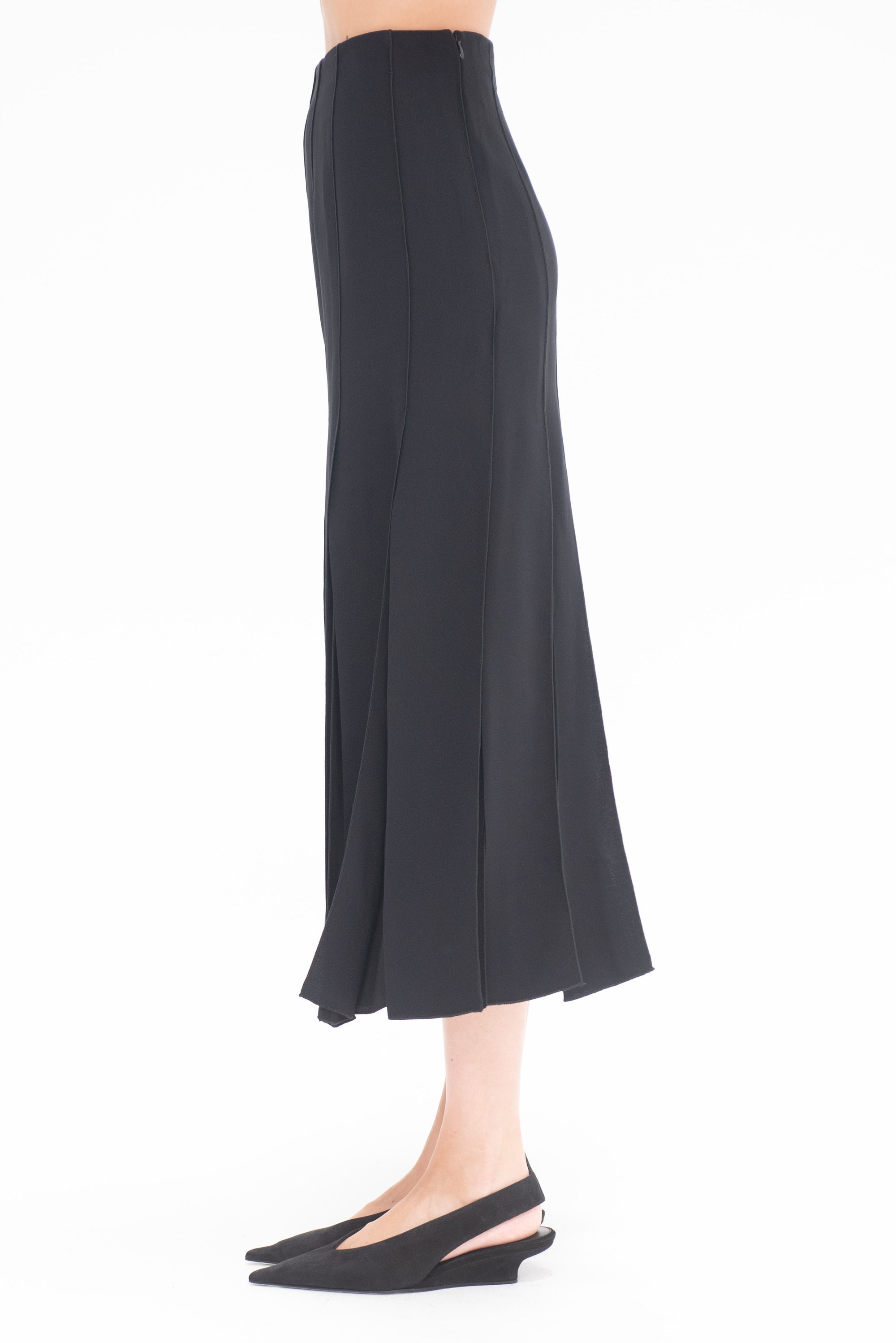 MANTÙ - Skirt, Black