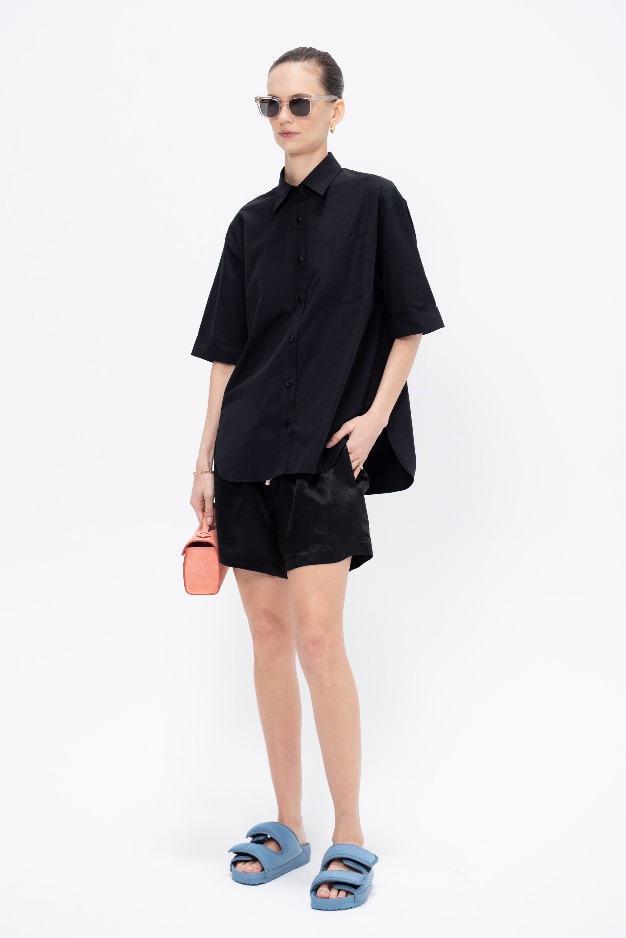 Drawstring Pleat Front Short, Glossy Black