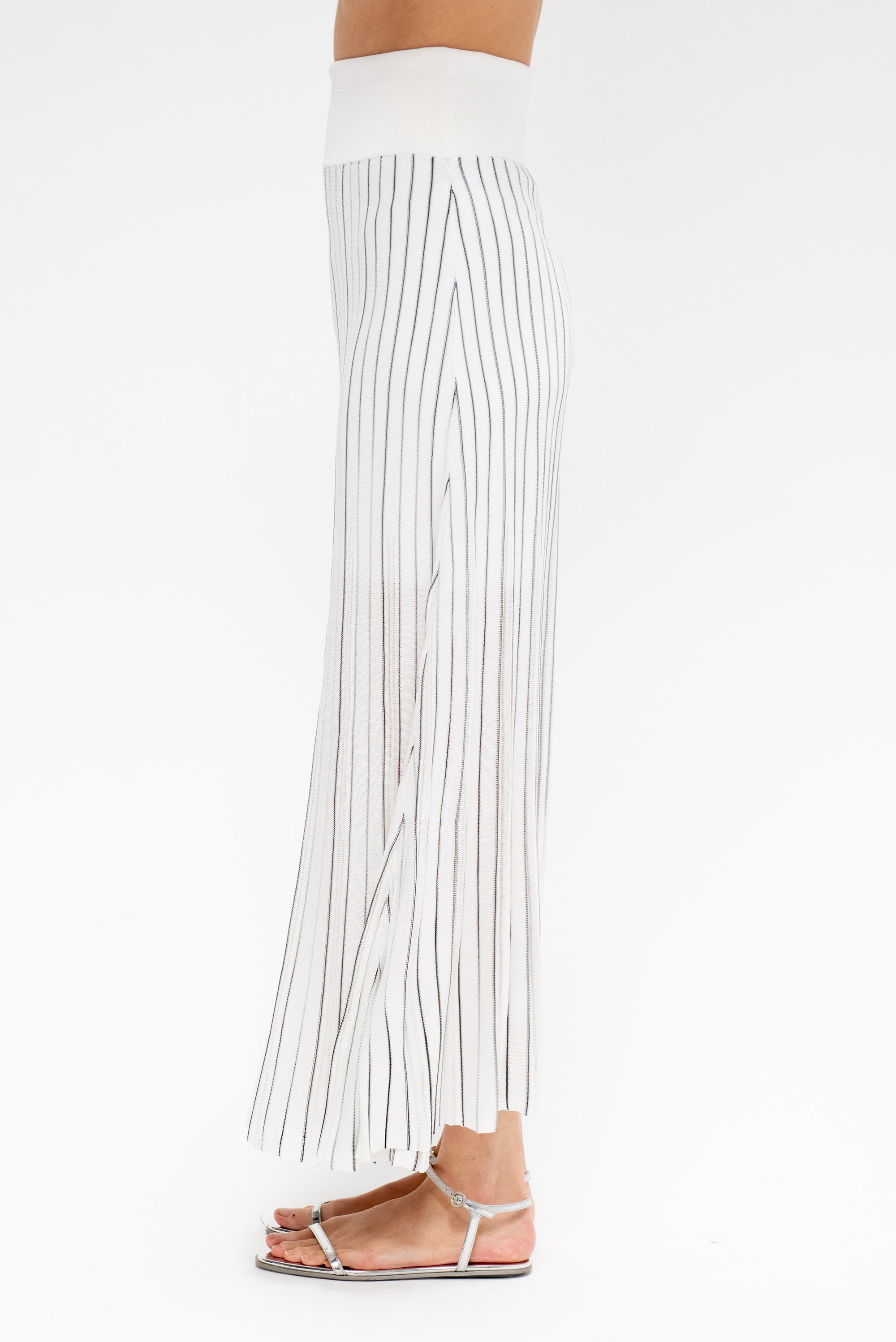 Variegated Pleat Skirt, Off-White