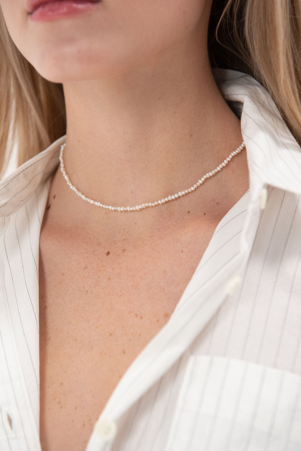 Marla Aaron SMALL SEED PEARL STRAND – Kick Pleat