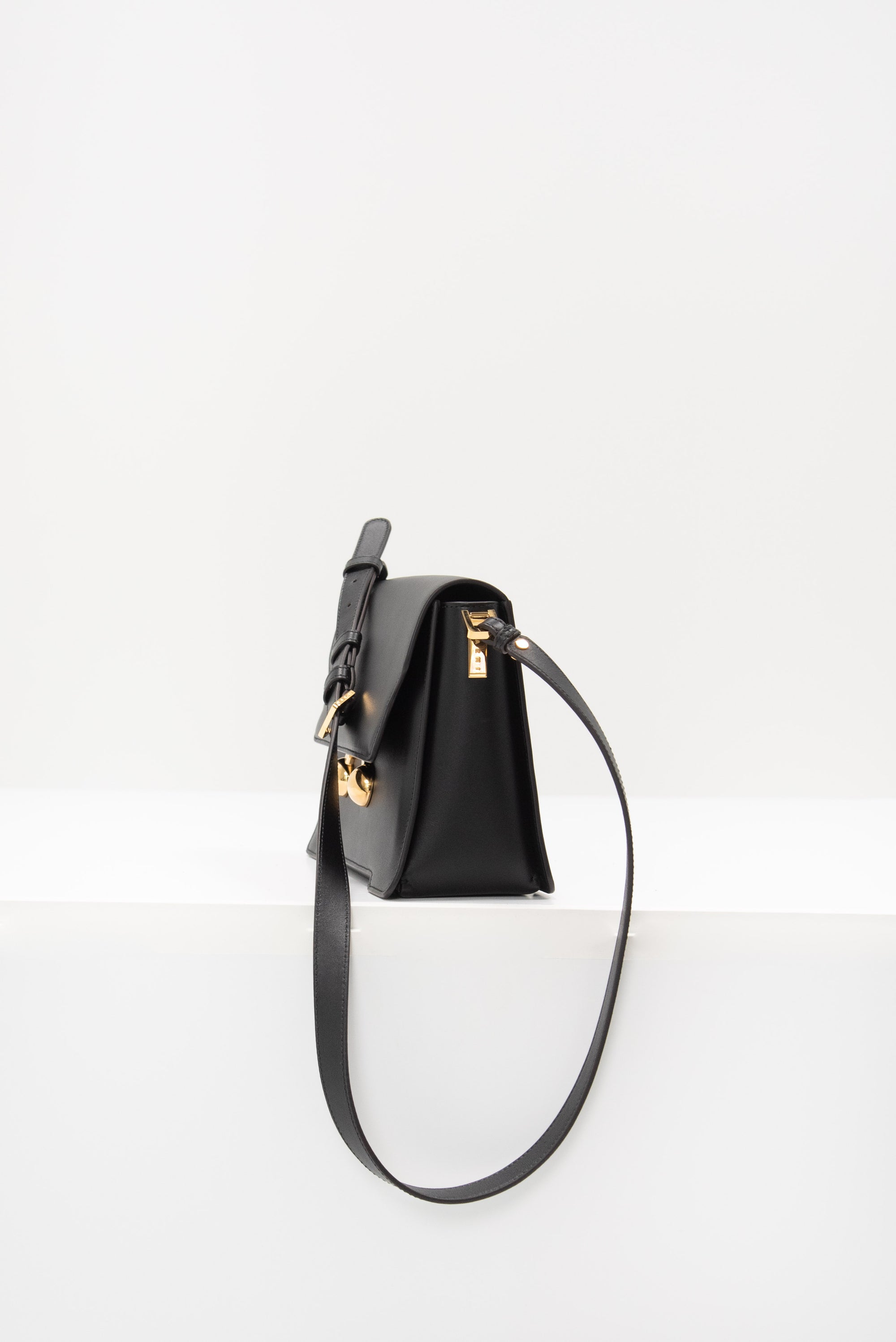 MARNI - Leather Trunkaroo Medium Shoulder Bag, Black