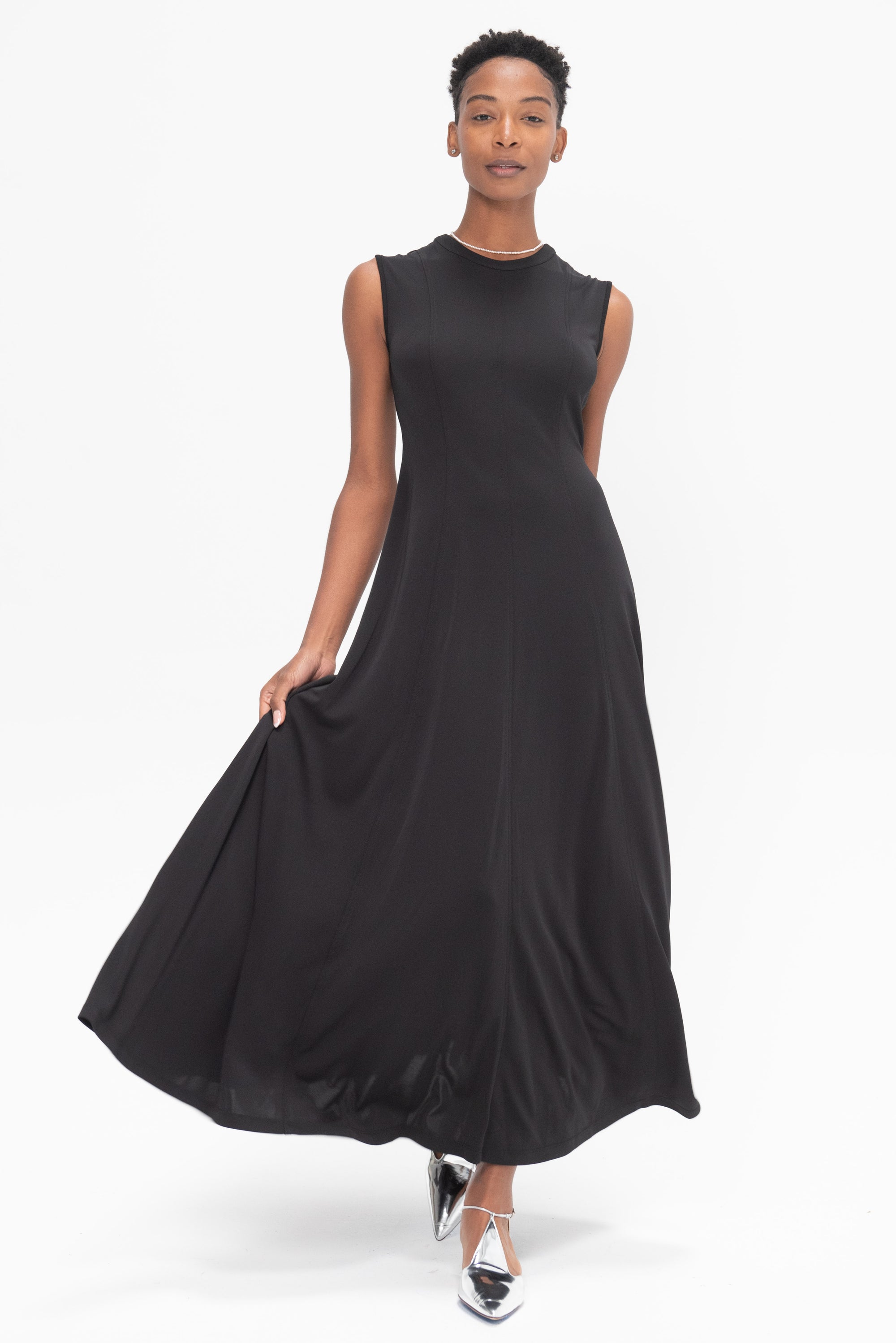 NOMIA DESIGN - Seamed Flared Maxi Dress,	Black