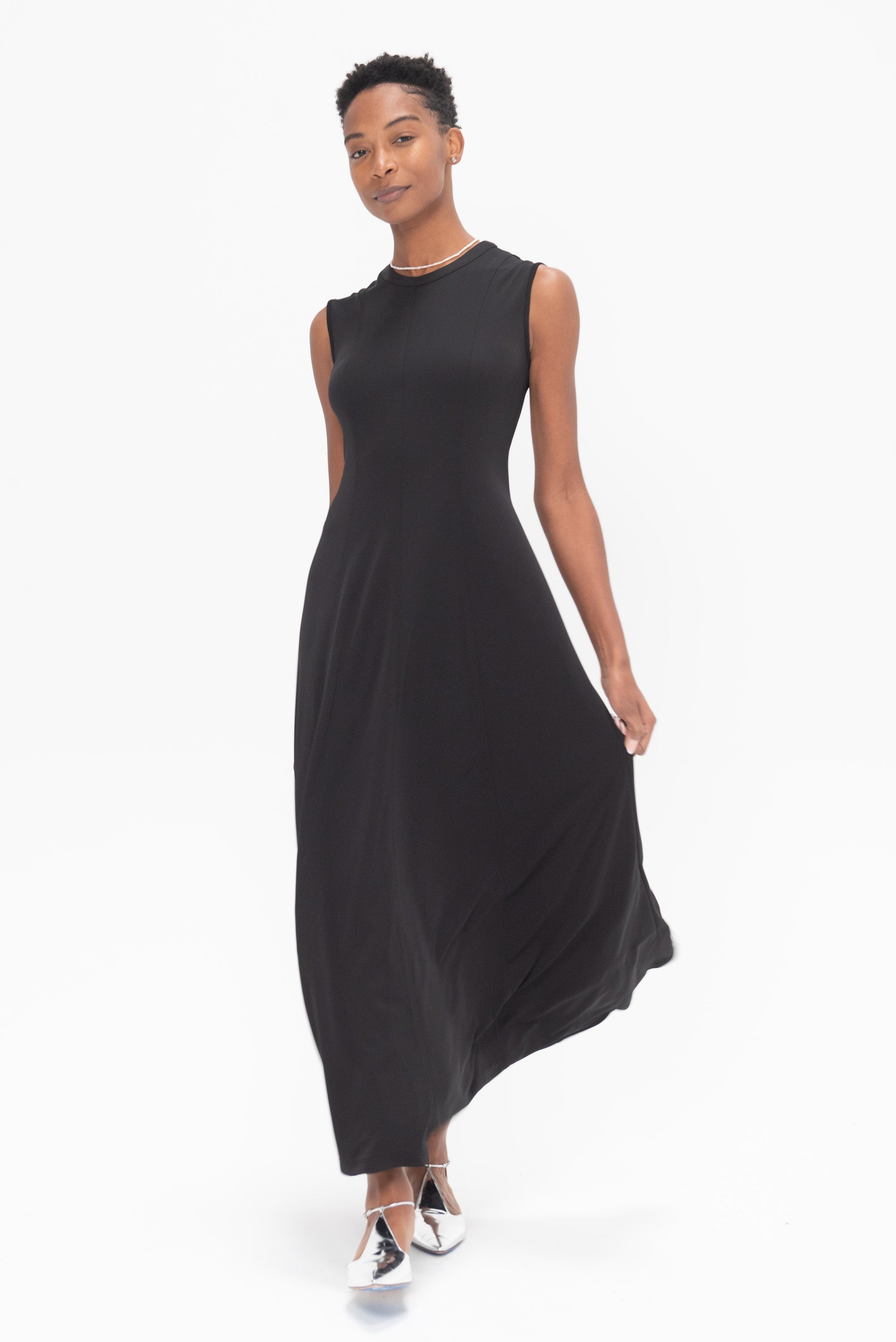 NOMIA DESIGN - Seamed Flared Maxi Dress,	Black