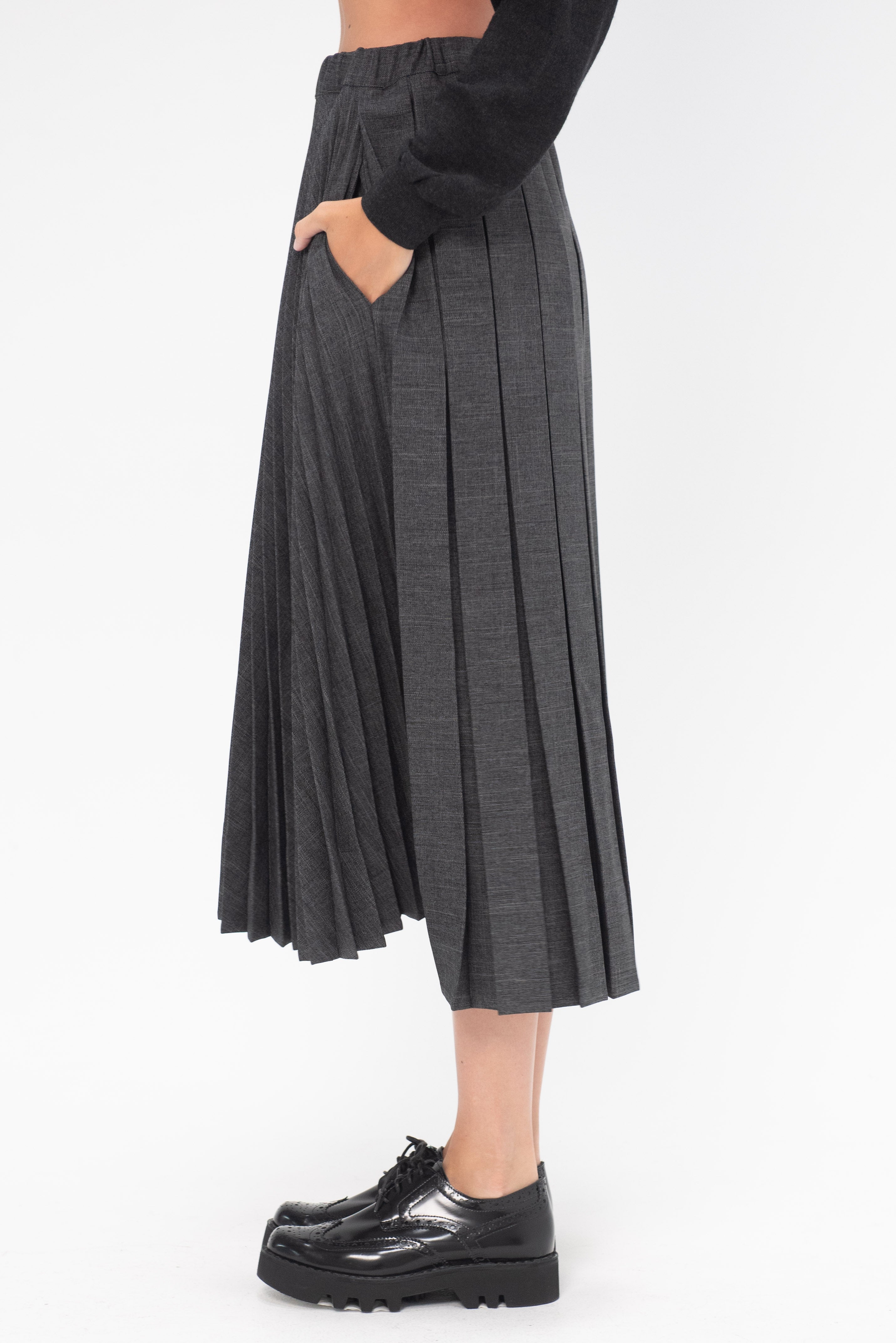 Dark grey pleated pencil skirt hotsell