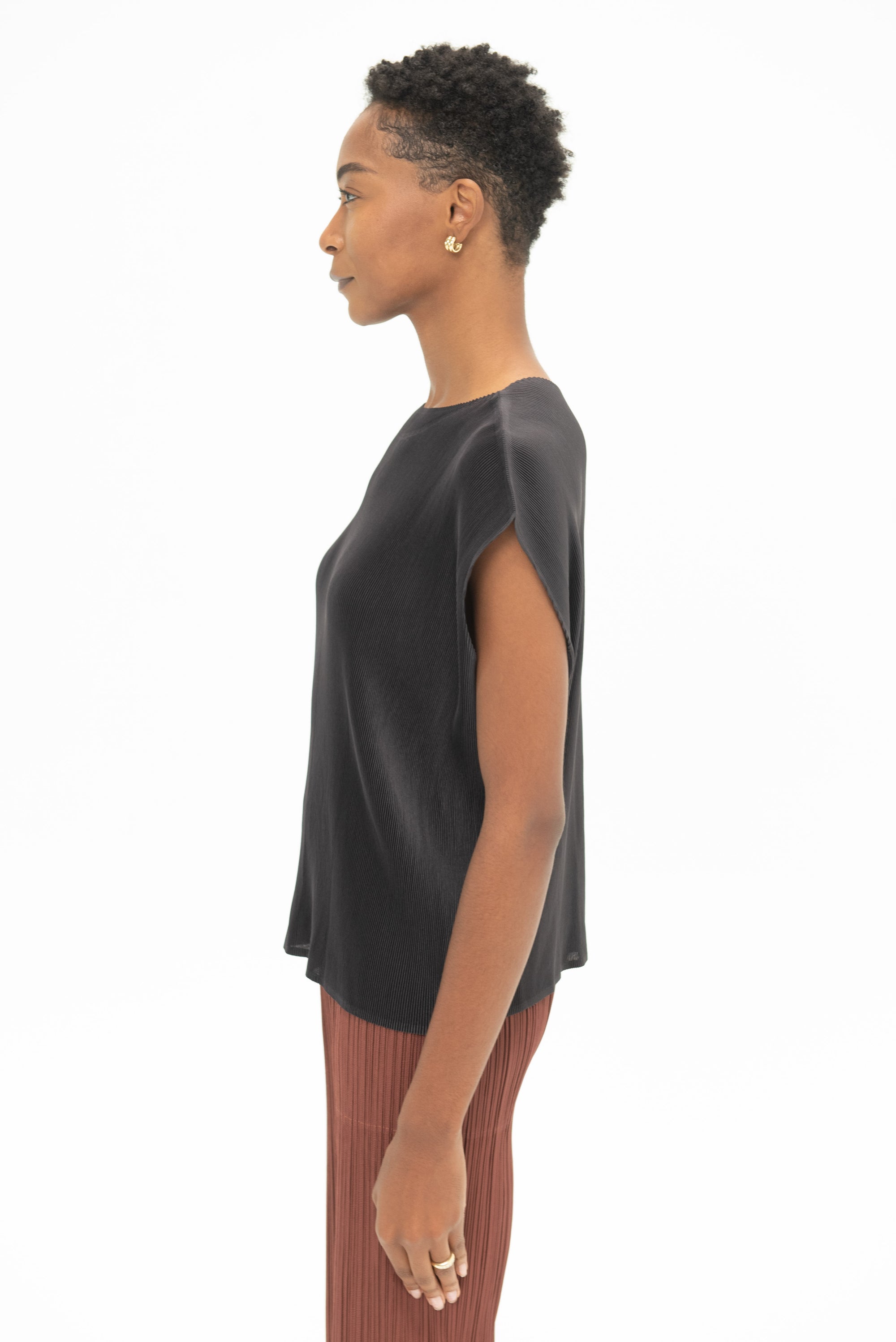 PLEATS PLEASE BY ISSEY MIYAKE - Mist September Top, Charcoal