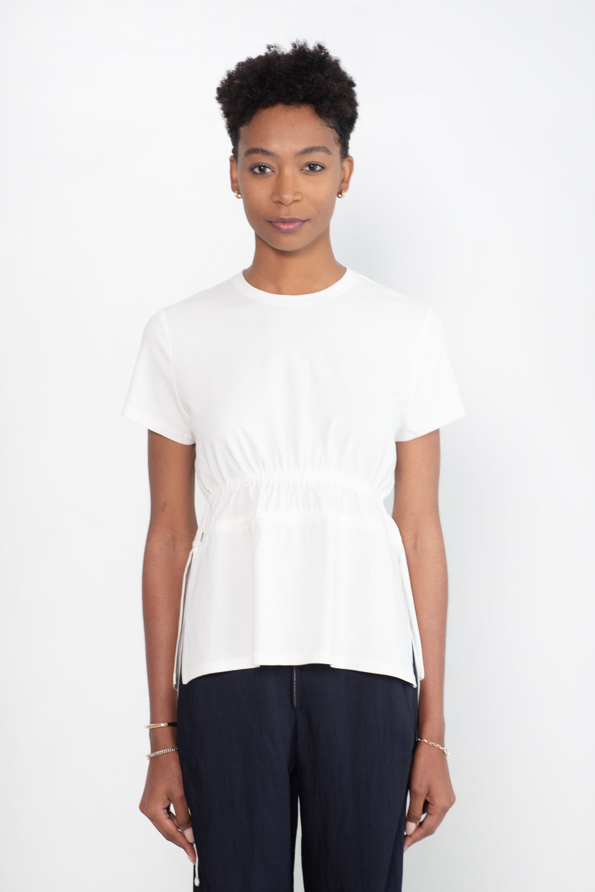 RUCHED SIDE TIE T-SHIRT, OFF WHITE