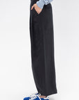 Dini Pant, Black