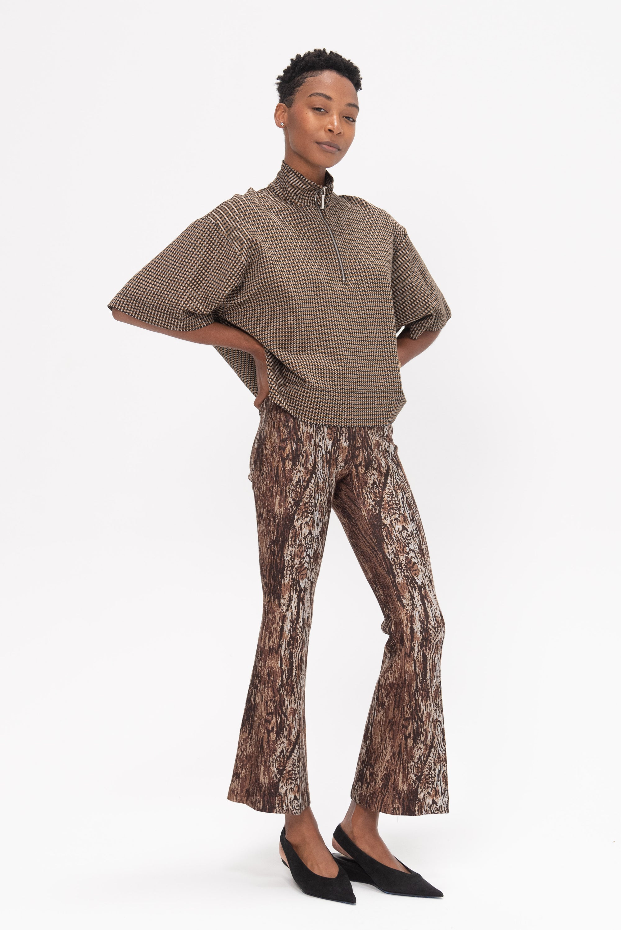 ROSETTA GETTY - Pull On Cropped Flare Pant - Woodgrain, Brown