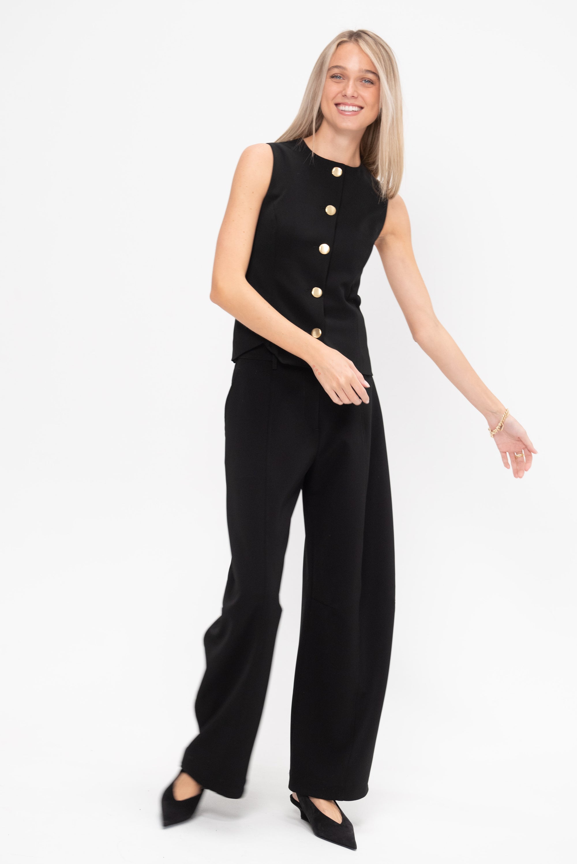 Sleeveless Button Front Top, Black