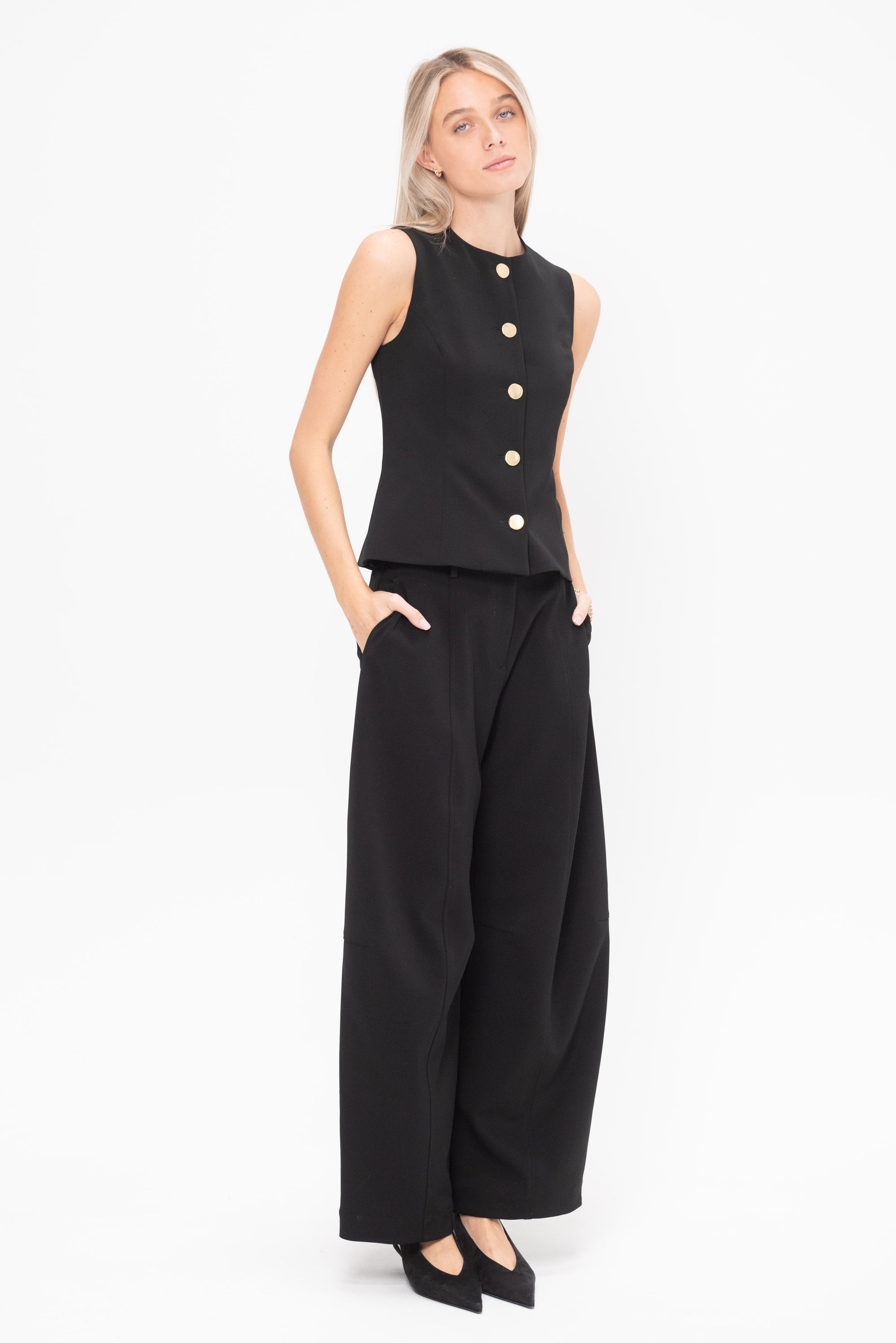 Sleeveless Button Front Top, Black