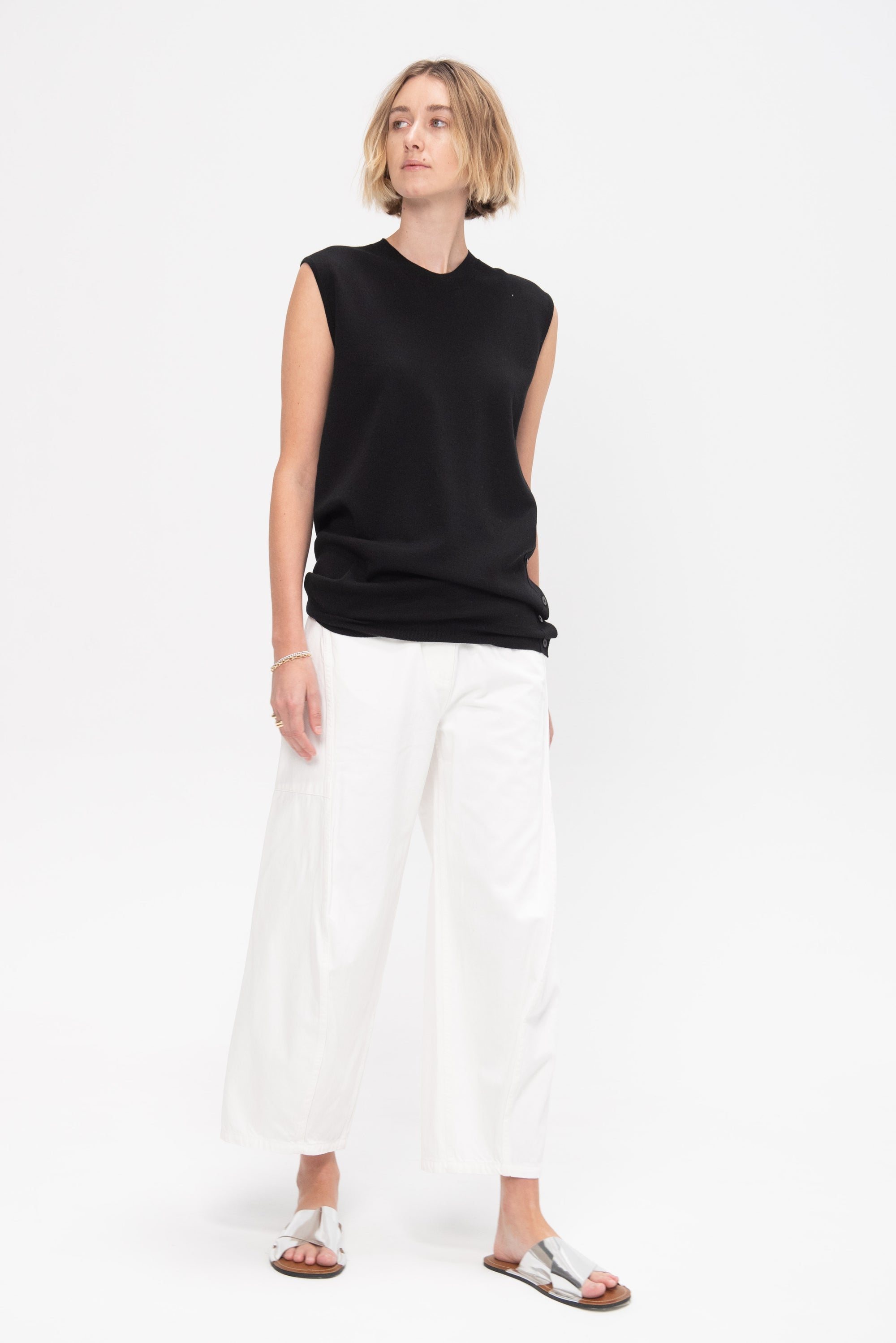 Sleeveless Top Side Buttons, Black