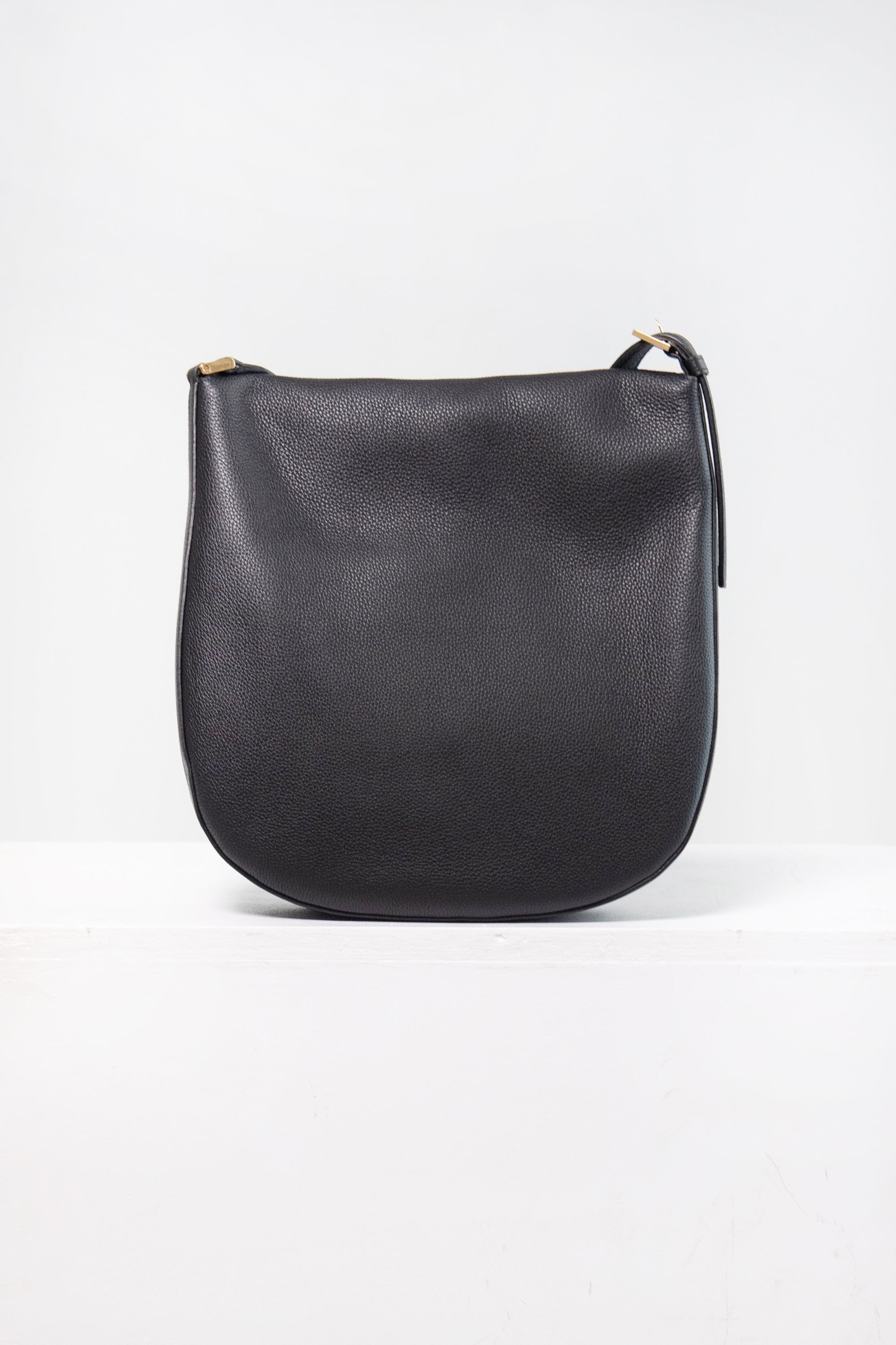 Small Tondo Hobo in Black Leather – Savette