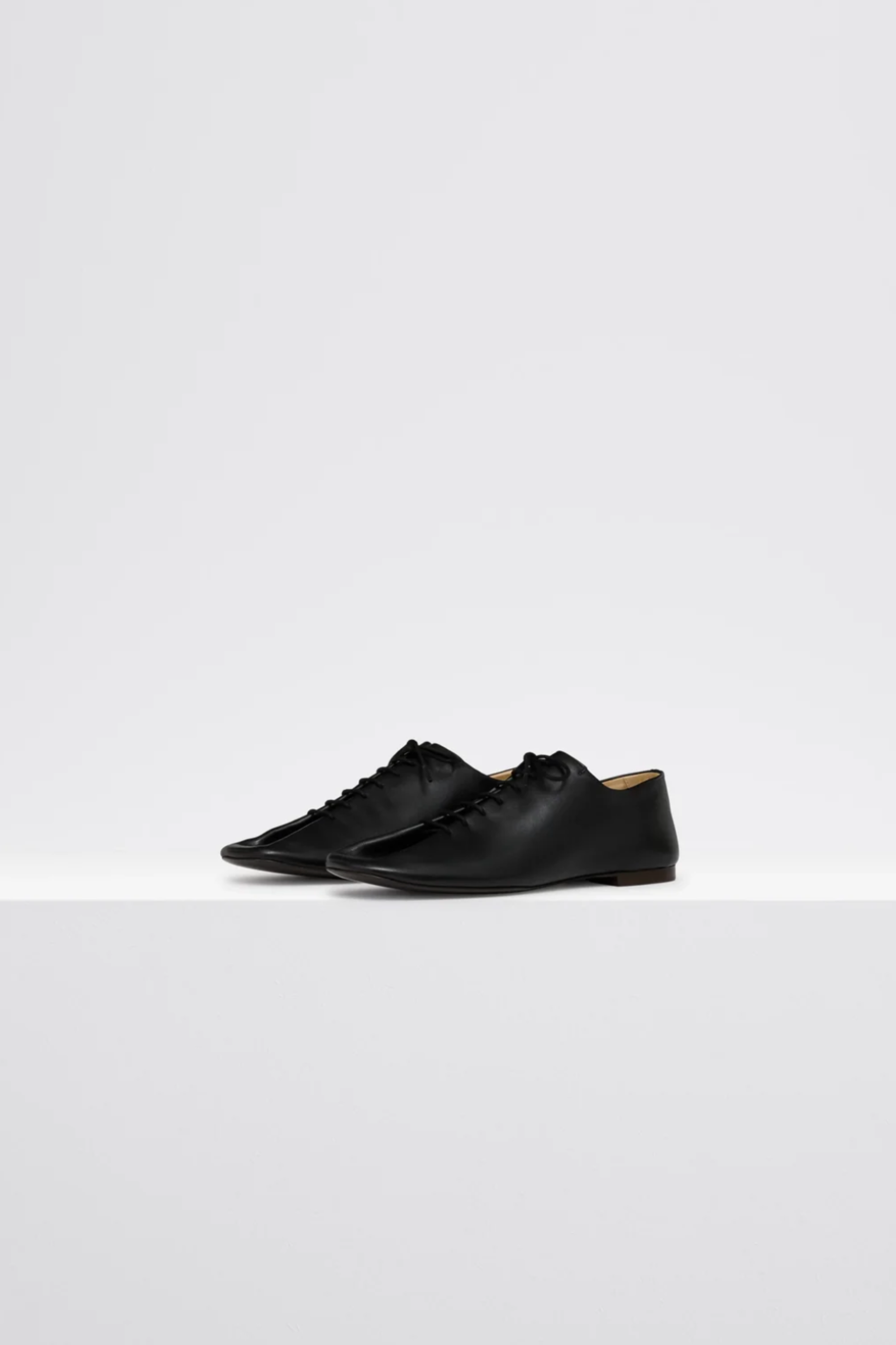 LEMAIRE - Souris Flat Classic Derbies, Black