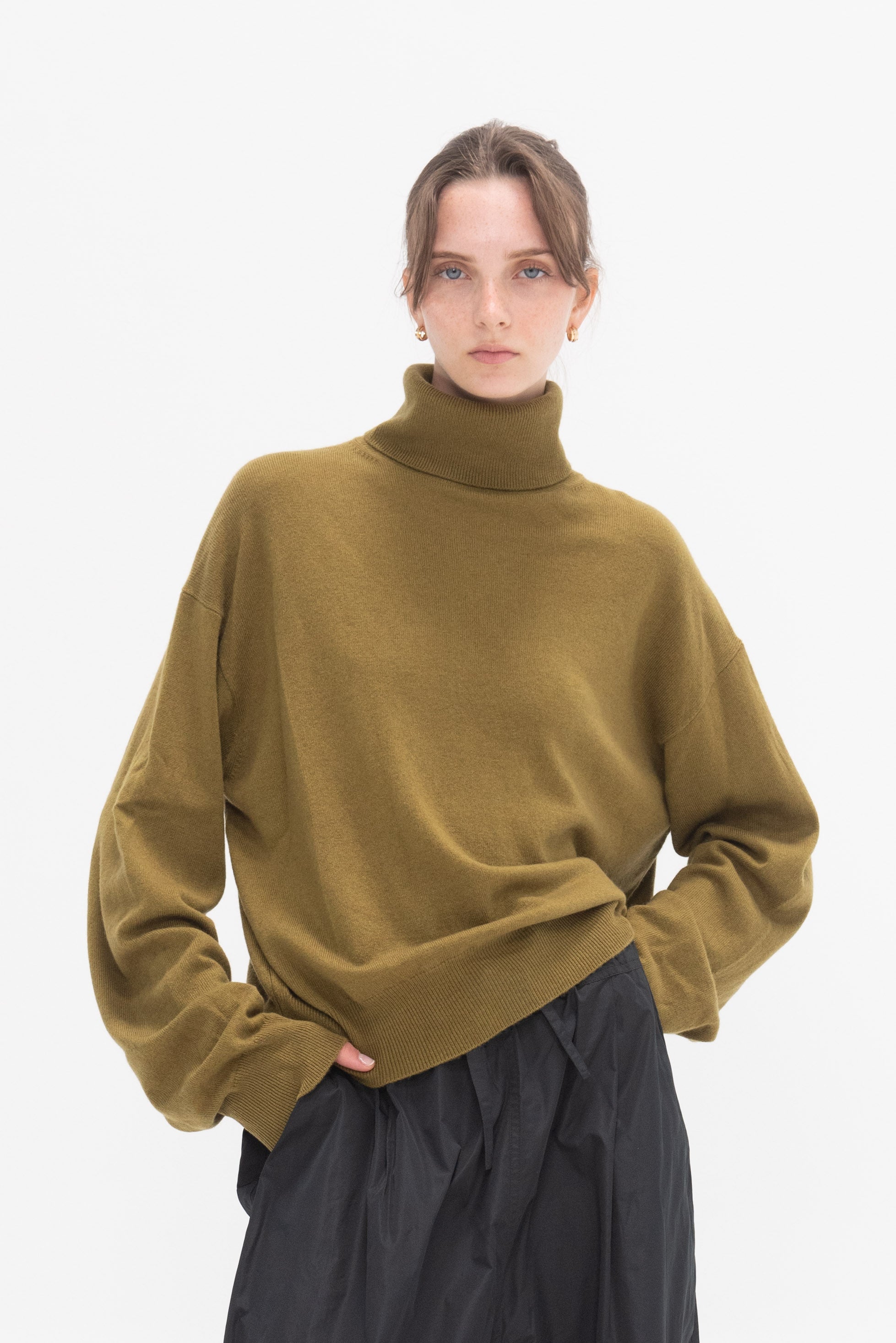 SOFIE D'HOORE - Mazzy Turtleneck Wool Cashmere Sweater, Olive