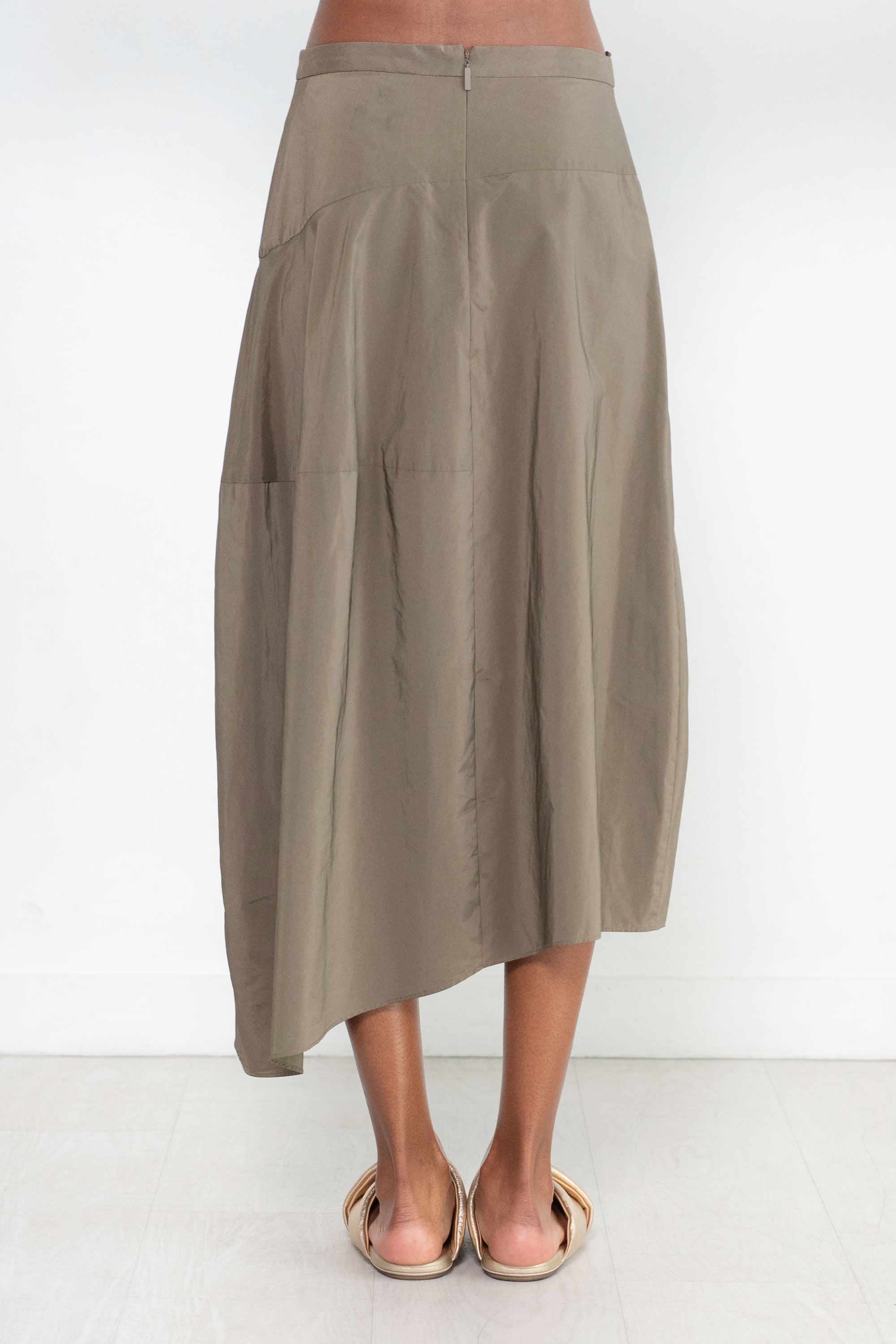 NYLON ASYMMETRICAL BALLOON SKIRT, DARK TAUPE