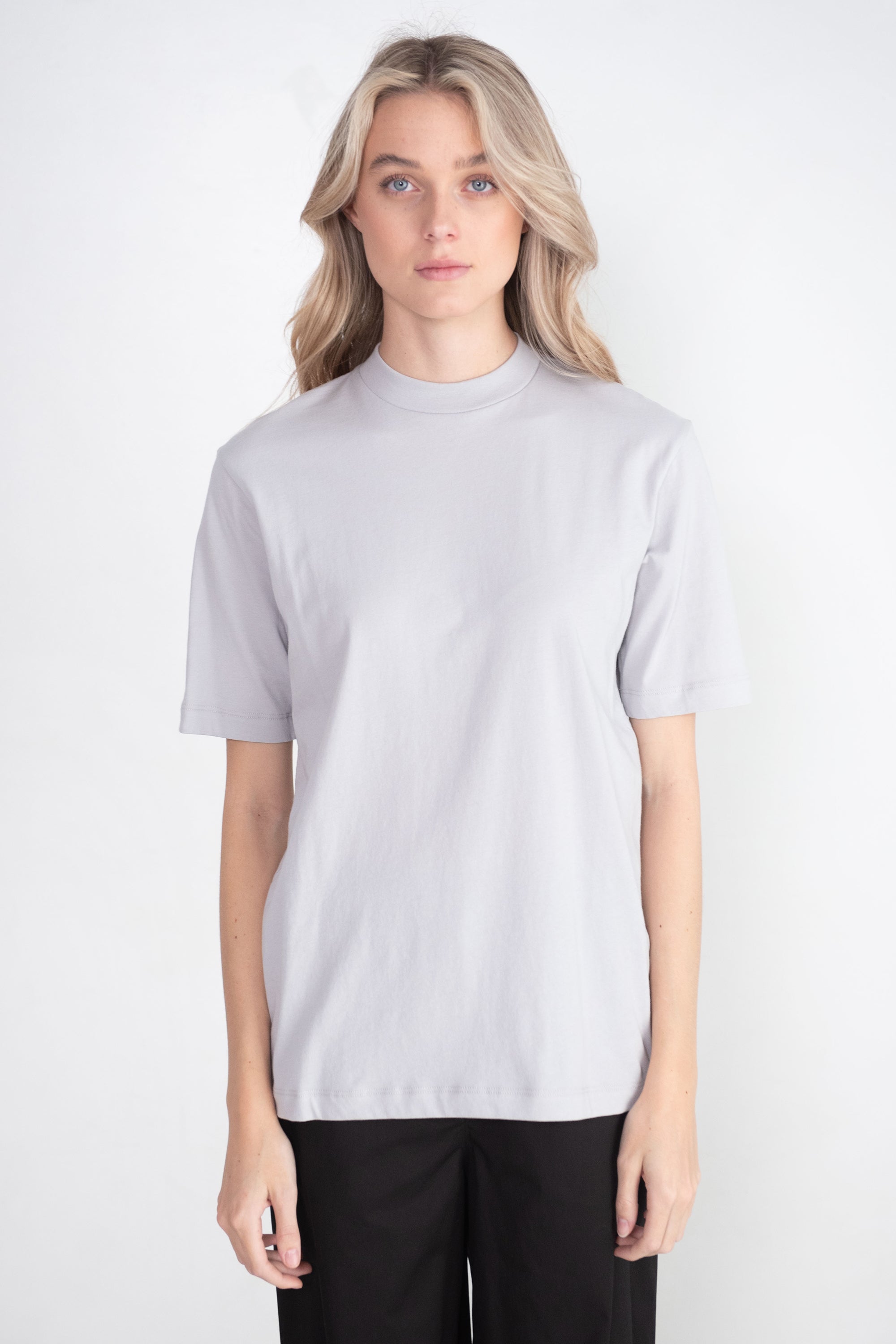 TIBI - T-Shirt Program Mock Neck Unisex Tee, Greystone