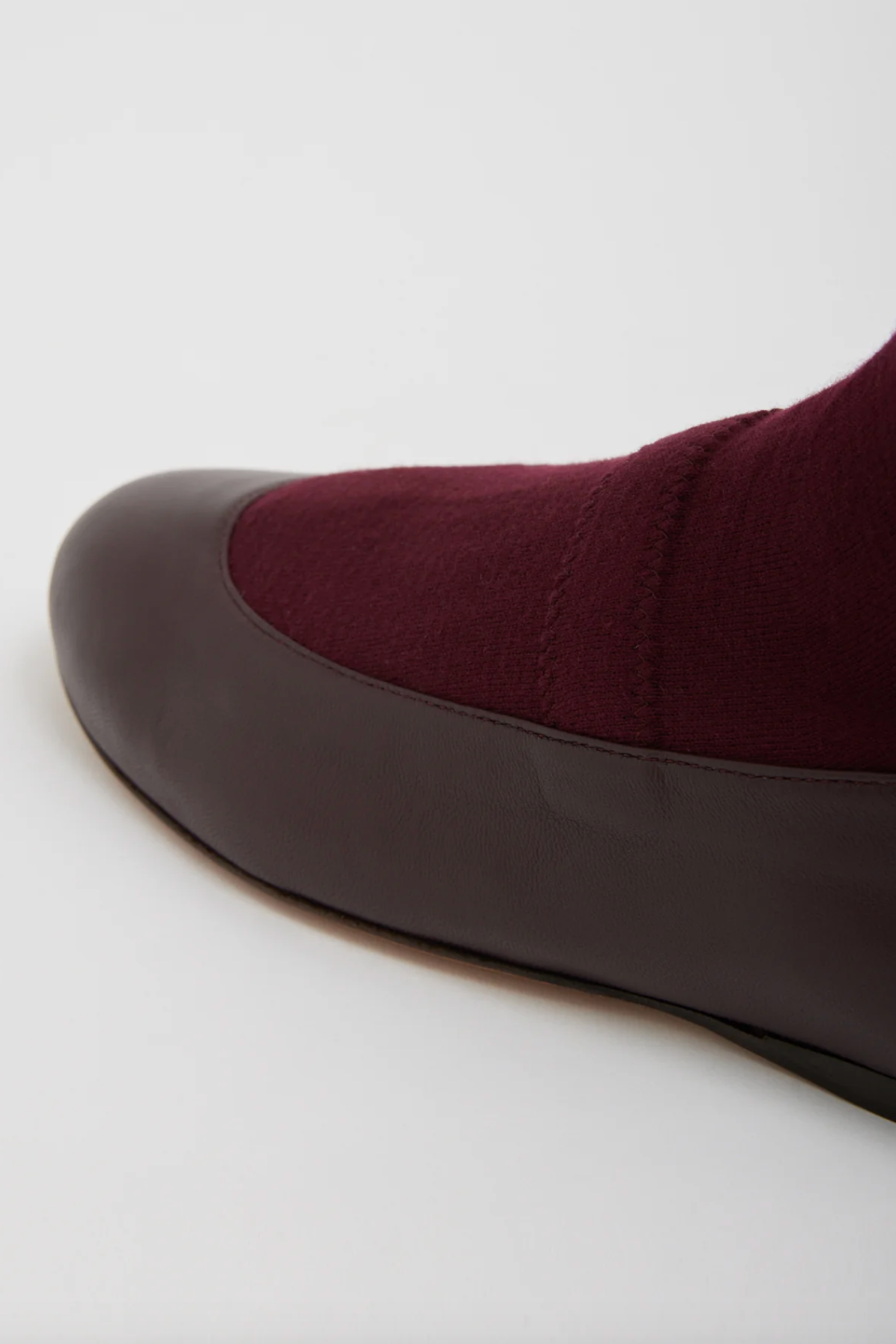 Borg Sock Shoe - Tall, Burgundy