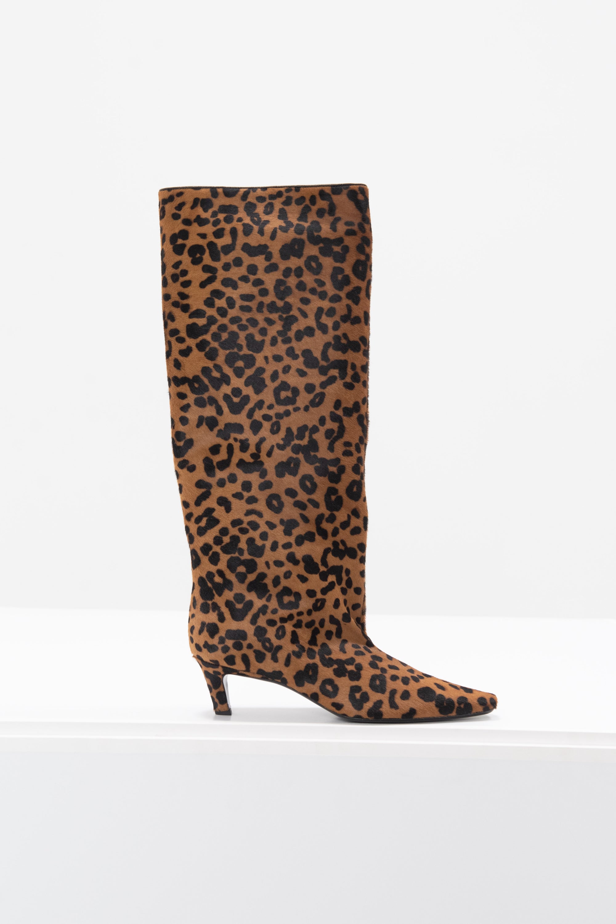 TOTEME - The Wide Shaft Boot, Leopard