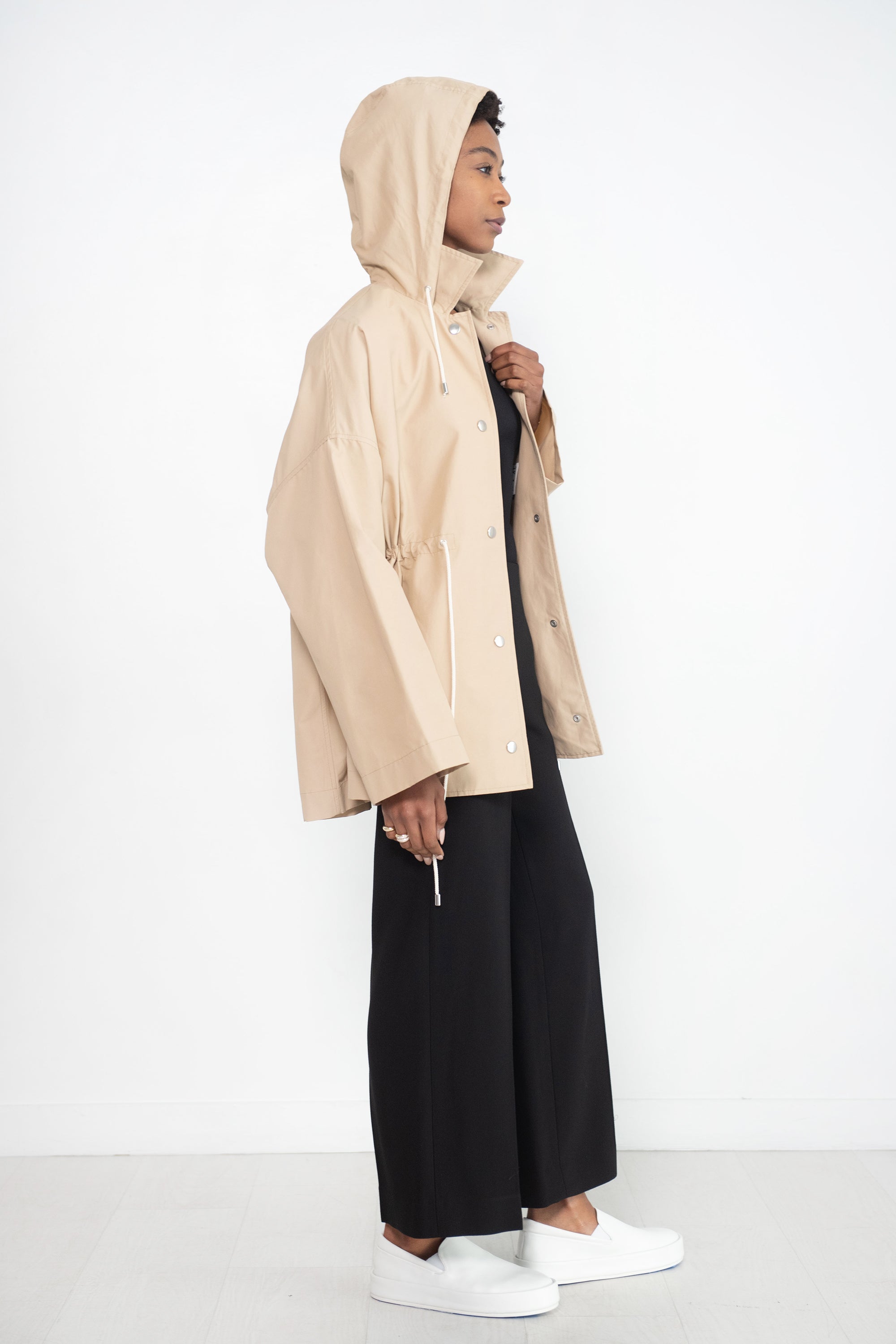 HOODED COTTON-NYLON PARKA, TRENCH BEIGE