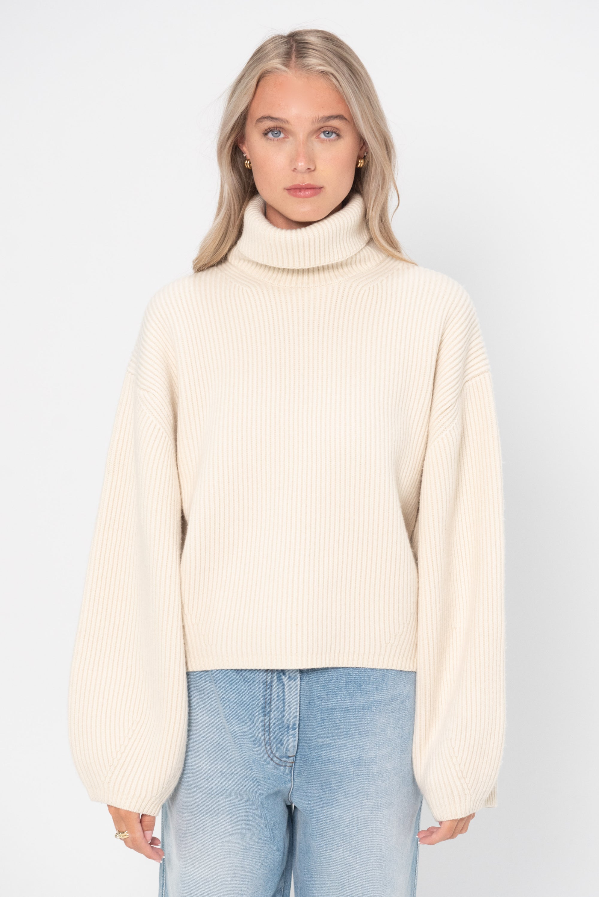 TOTEME - Ribbed Turtleneck, Off White