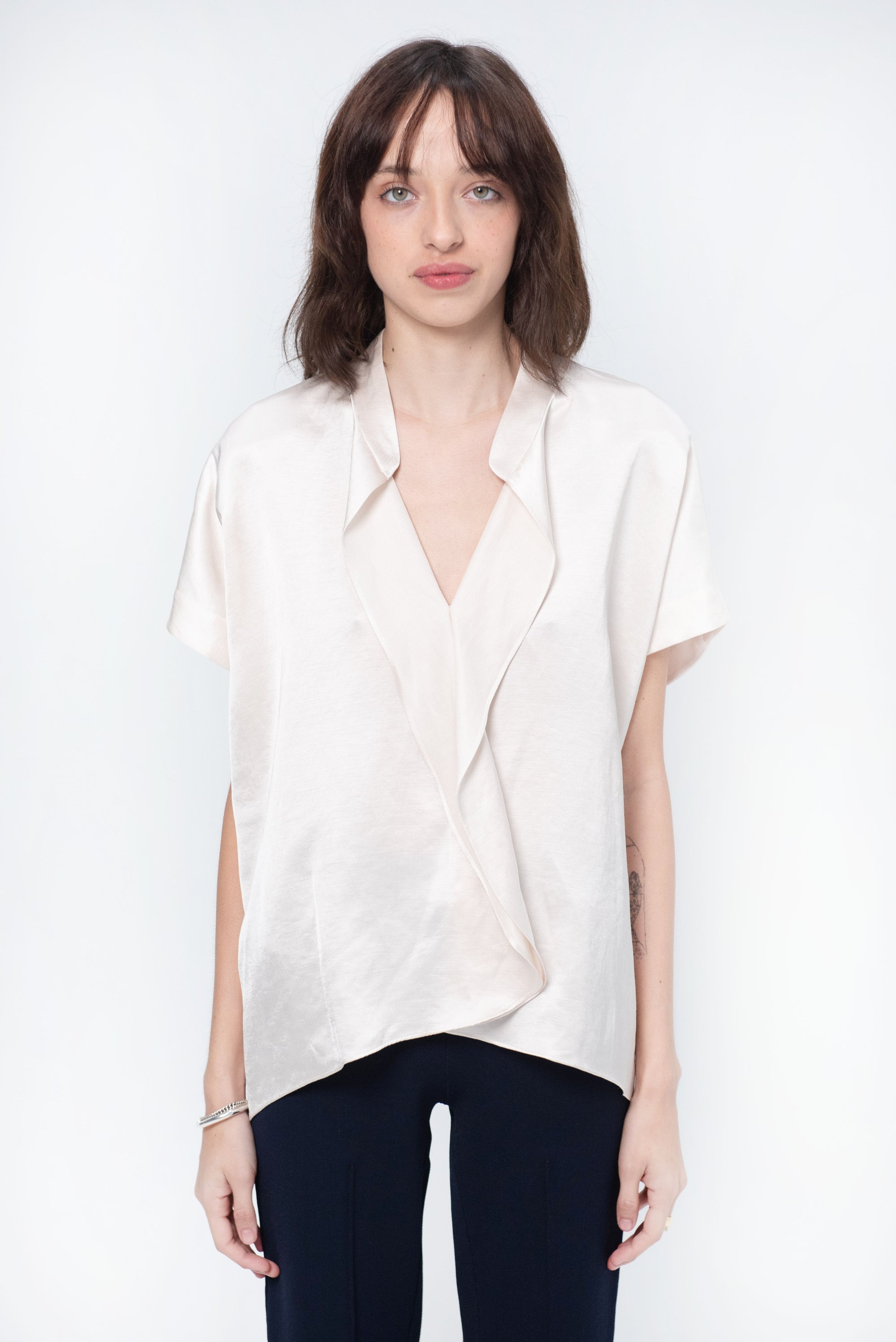 Kick Pleat Exclusive Fin Gaban Shirt