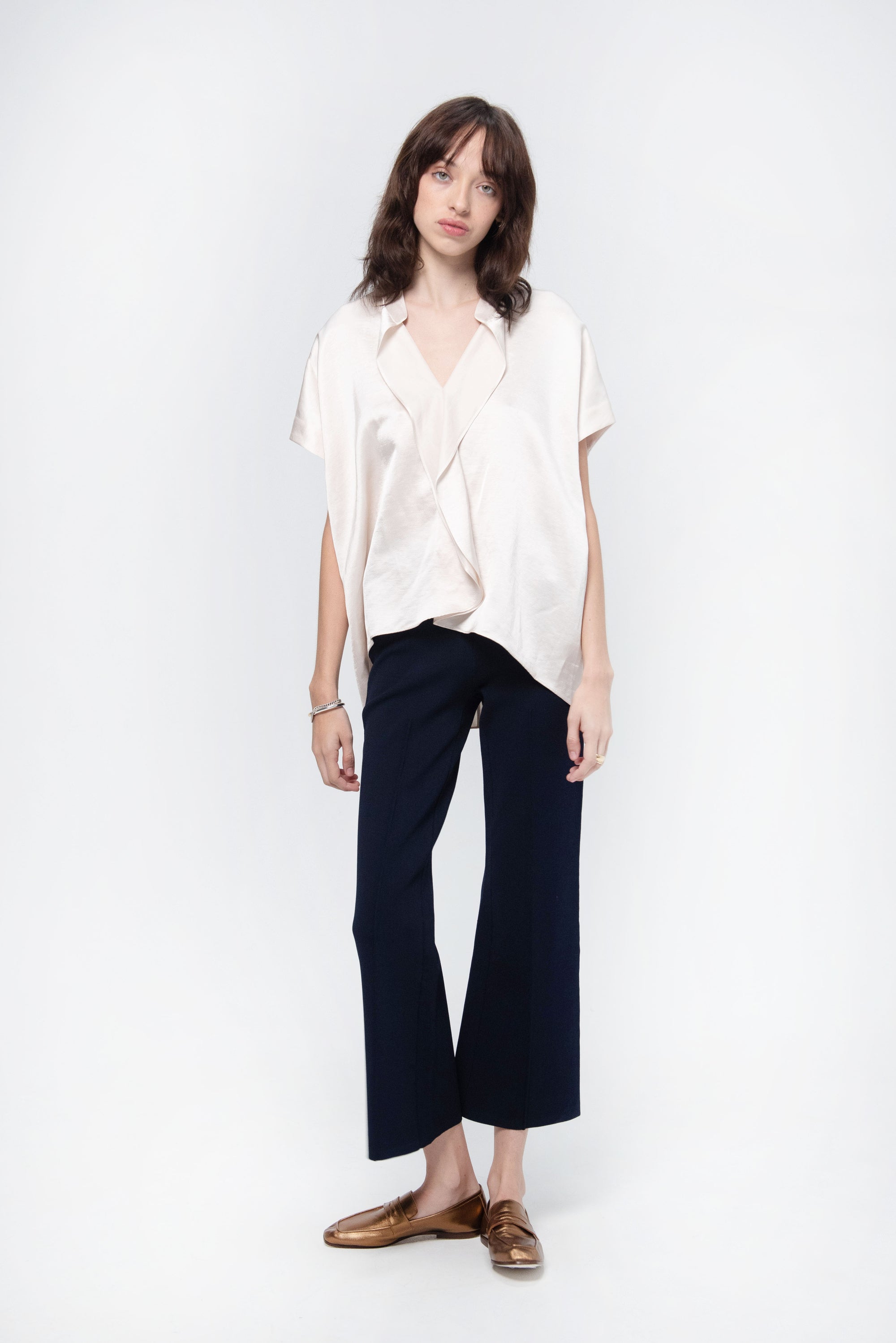 Kick Pleat Exclusive Fin Gaban Shirt