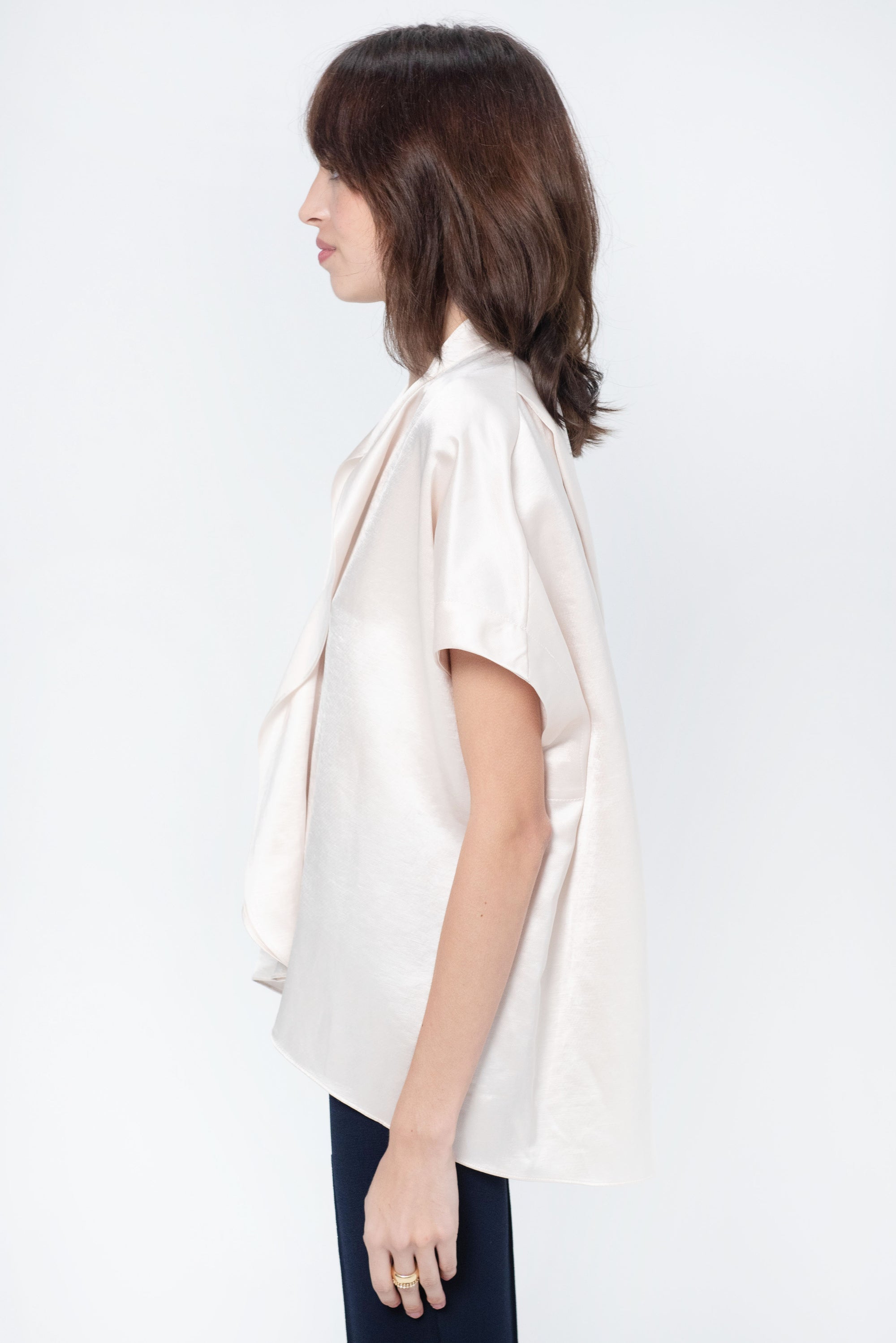 Kick Pleat Exclusive Fin Gaban Shirt