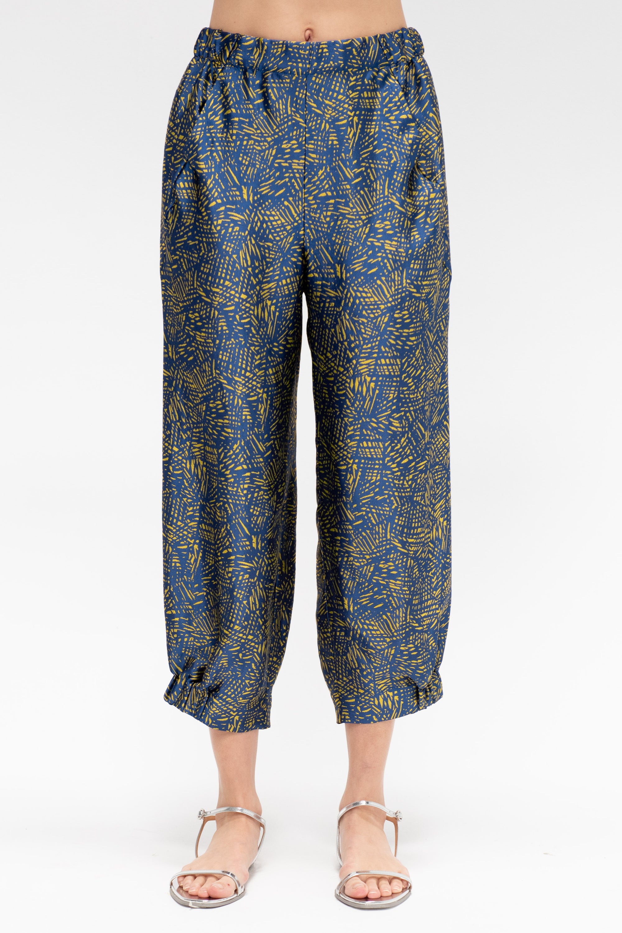 Abi Pant, Blue &amp; Yellow